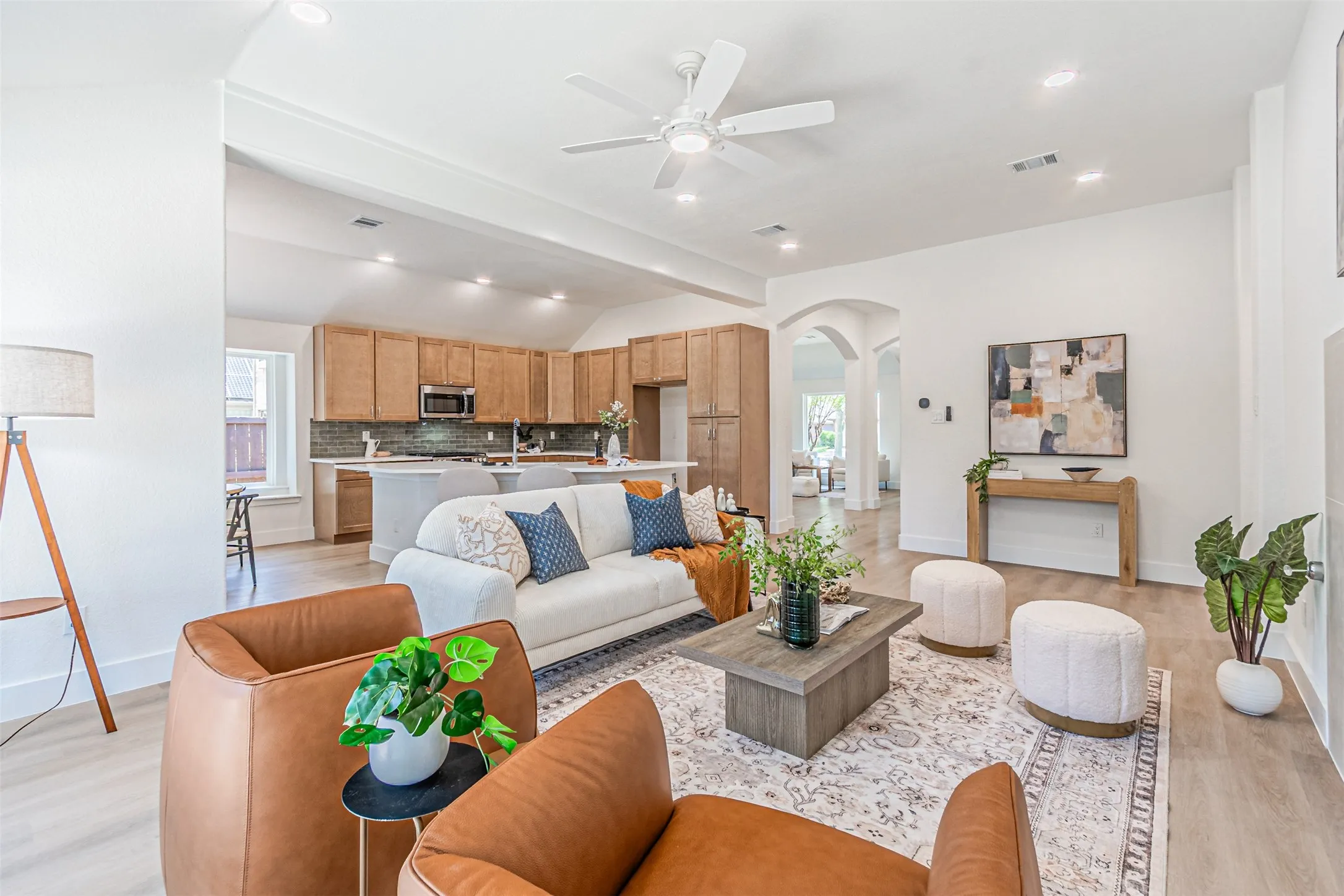 Single Family Residence For Sale in Denton County , 1904 Sumac Drive, Flower Mound, Texas 75028, 4 Bedroom, 2 Bathroom, 2 Garage spaces, 2,185 Sqft, built in 1996, mls#21317945, Real Estate Agent in Flower Mound, Homes For Sale in Denton county, Homes For Sale in Flower Mound, Realtor in Flower Mound Texas, Real Estate Brokerage Independent Realty Texas, Luminita Cordes Realtor