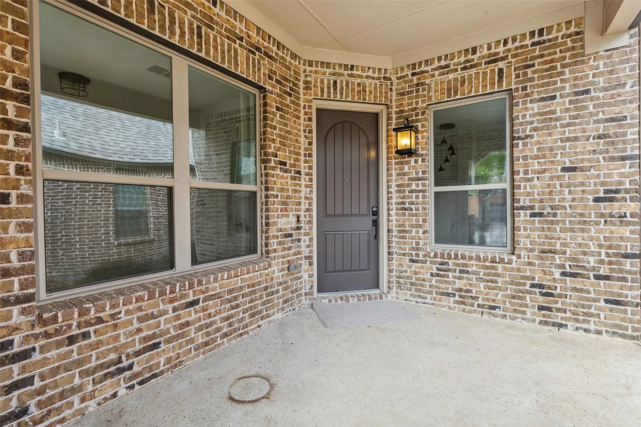 Single Family Residence For Sale in Denton County , 3737 Nottingham Drive, The Colony, Texas 75056, 5 Bedroom, 4 Bathroom, 2 Garage spaces, 4,324 Sqft, built in 2015, mls#21318945, Real Estate Agent in The Colony, Homes For Sale in Denton county, Homes For Sale in The Colony, Realtor in The Colony Texas, Real Estate Brokerage Independent Realty Texas, Luminita Cordes Realtor