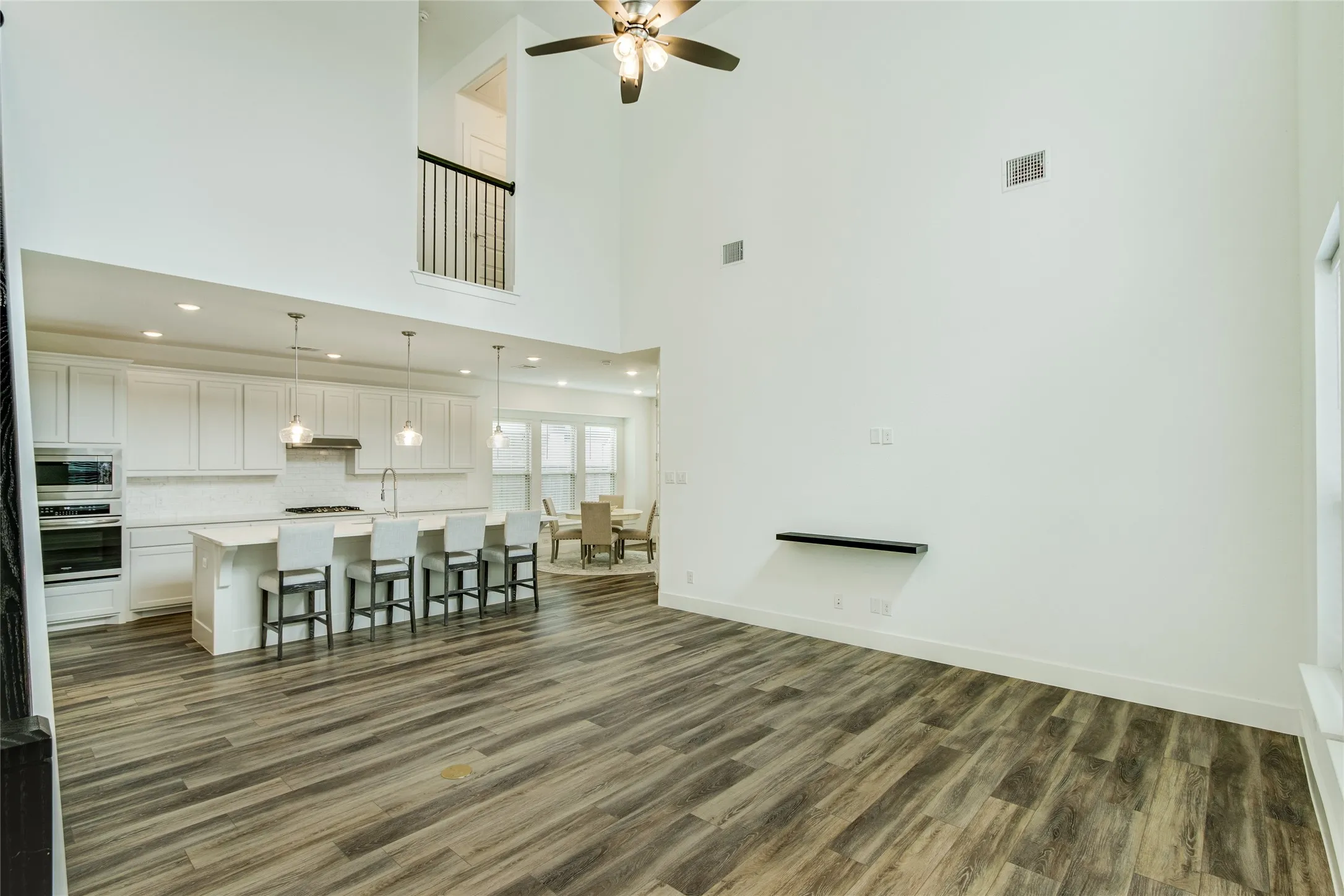 Single Family Residence For Sale in Denton County , 2412 Elm Place, Northlake, Texas 76247, 3 Bedroom, 3 Bathroom, 2 Garage spaces, 1,969 Sqft, built in 2019, mls#21314972, Real Estate Agent in Northlake, Homes For Sale in Denton county, Homes For Sale in Northlake, Realtor in Northlake Texas, Real Estate Brokerage Independent Realty Texas, Luminita Cordes Realtor