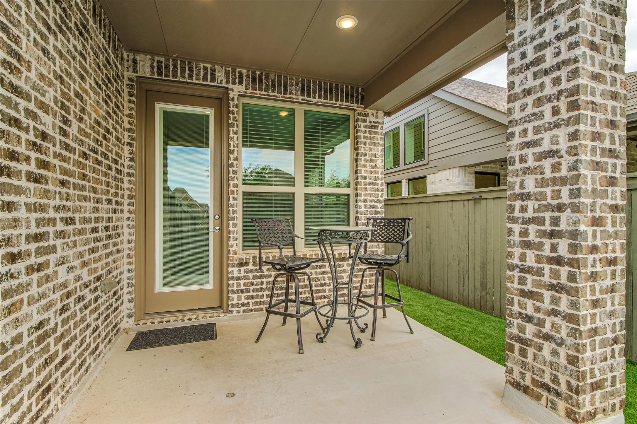 Single Family Residence For Sale in Denton County , 2412 Elm Place, Northlake, Texas 76247, 3 Bedroom, 3 Bathroom, 2 Garage spaces, 1,969 Sqft, built in 2019, mls#21314972, Real Estate Agent in Northlake, Homes For Sale in Denton county, Homes For Sale in Northlake, Realtor in Northlake Texas, Real Estate Brokerage Independent Realty Texas, Luminita Cordes Realtor