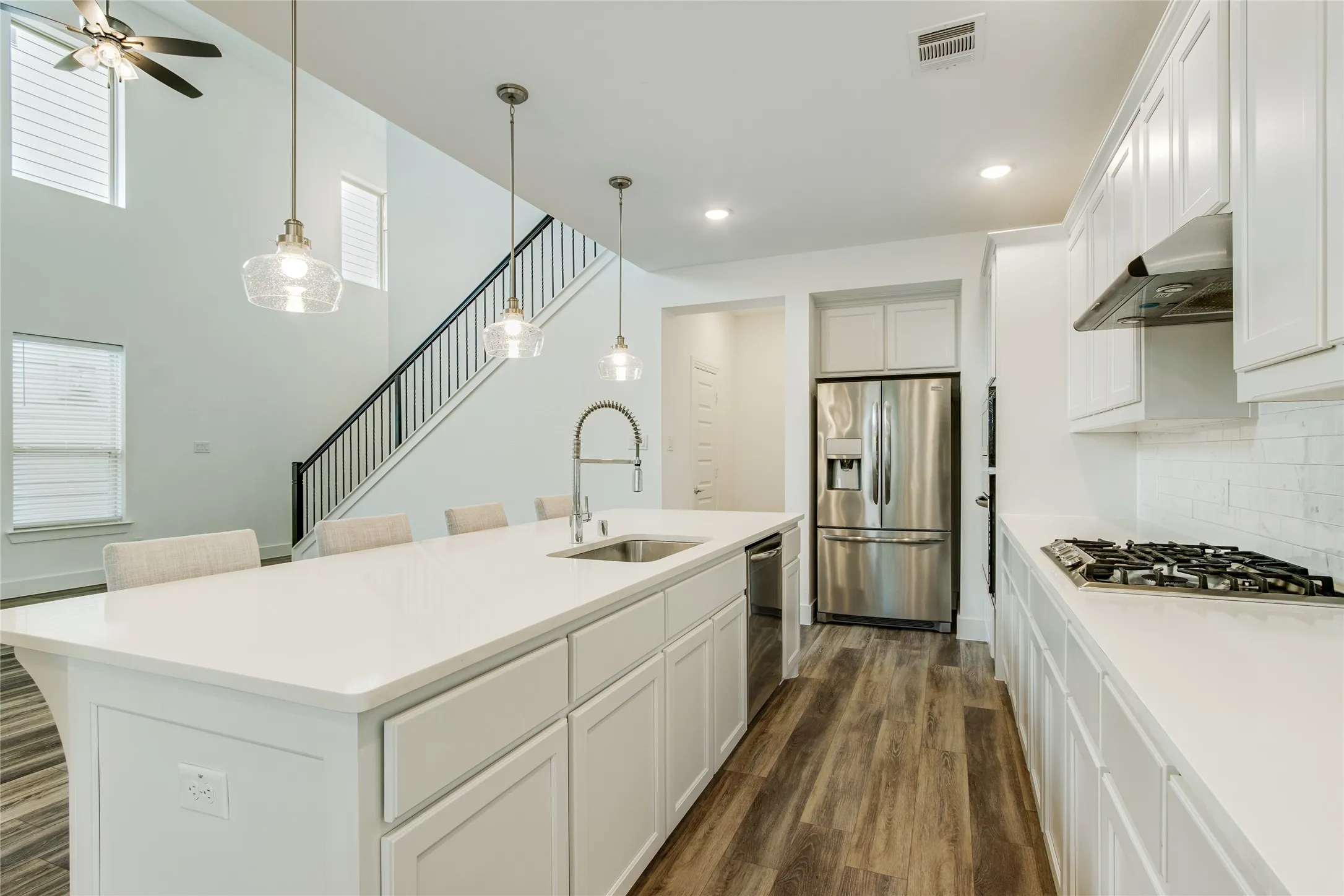 Single Family Residence For Sale in Denton County , 2412 Elm Place, Northlake, Texas 76247, 3 Bedroom, 3 Bathroom, 2 Garage spaces, 1,969 Sqft, built in 2019, mls#21314972, Real Estate Agent in Northlake, Homes For Sale in Denton county, Homes For Sale in Northlake, Realtor in Northlake Texas, Real Estate Brokerage Independent Realty Texas, Luminita Cordes Realtor