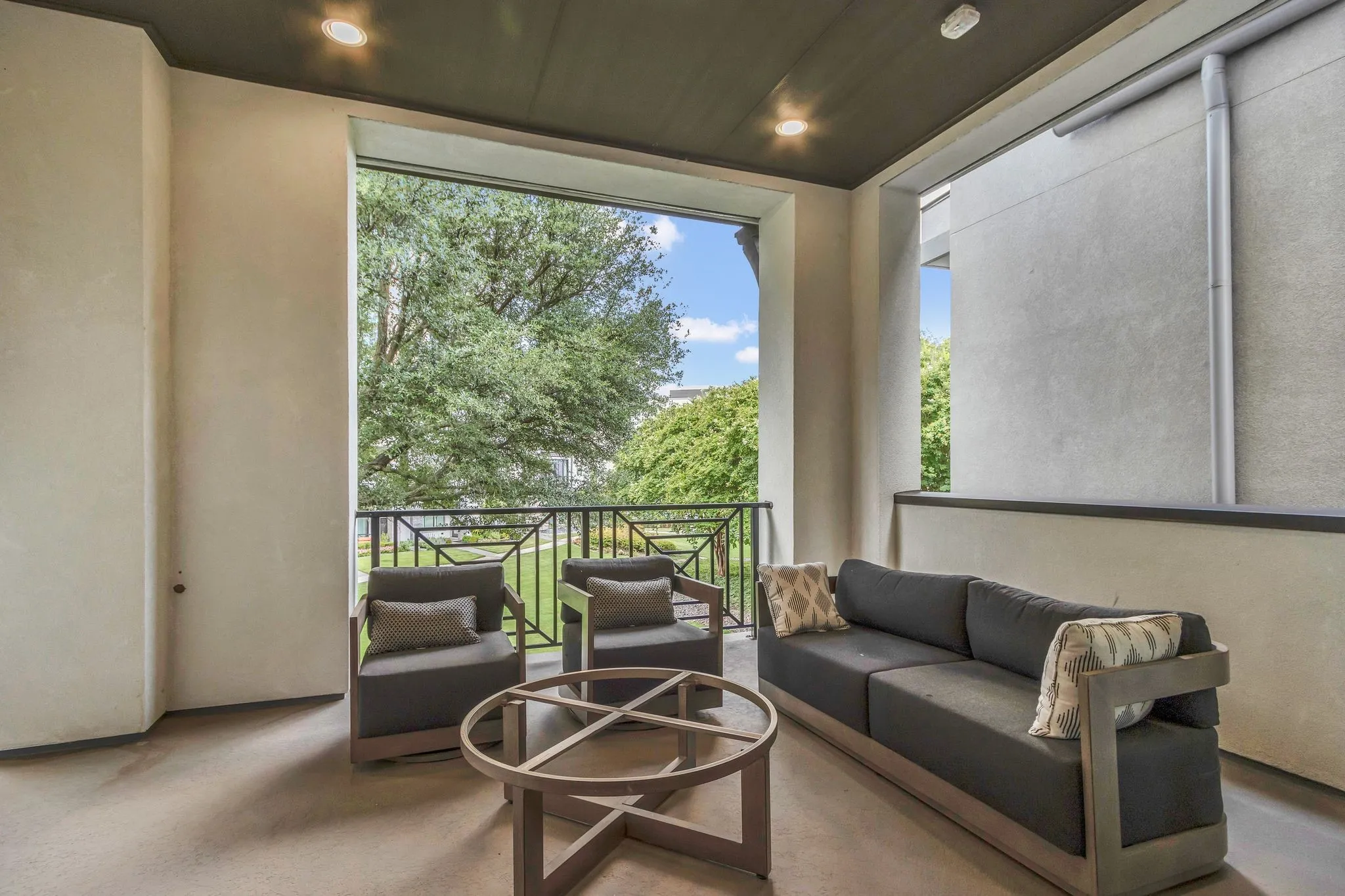 Single Family Residence For Rent in Collin County , 7828 Secluded Avenue, Plano, Texas 75024, 3 Bedroom, 4 Bathroom, 2 Garage spaces, 3,052 Sqft, built in 2021, mls#21319151, Real Estate Agent in Plano, Homes For Rent in Collin county, Homes For Rent in Plano, Realtor in Plano Texas, Real Estate Brokerage Independent Realty Texas, Luminita Cordes Realtor