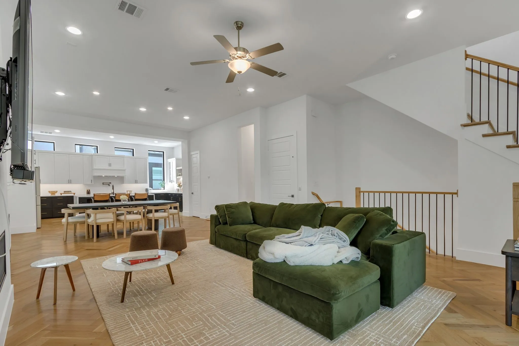 Single Family Residence For Rent in Collin County , 7828 Secluded Avenue, Plano, Texas 75024, 3 Bedroom, 4 Bathroom, 2 Garage spaces, 3,052 Sqft, built in 2021, mls#21319151, Real Estate Agent in Plano, Homes For Rent in Collin county, Homes For Rent in Plano, Realtor in Plano Texas, Real Estate Brokerage Independent Realty Texas, Luminita Cordes Realtor