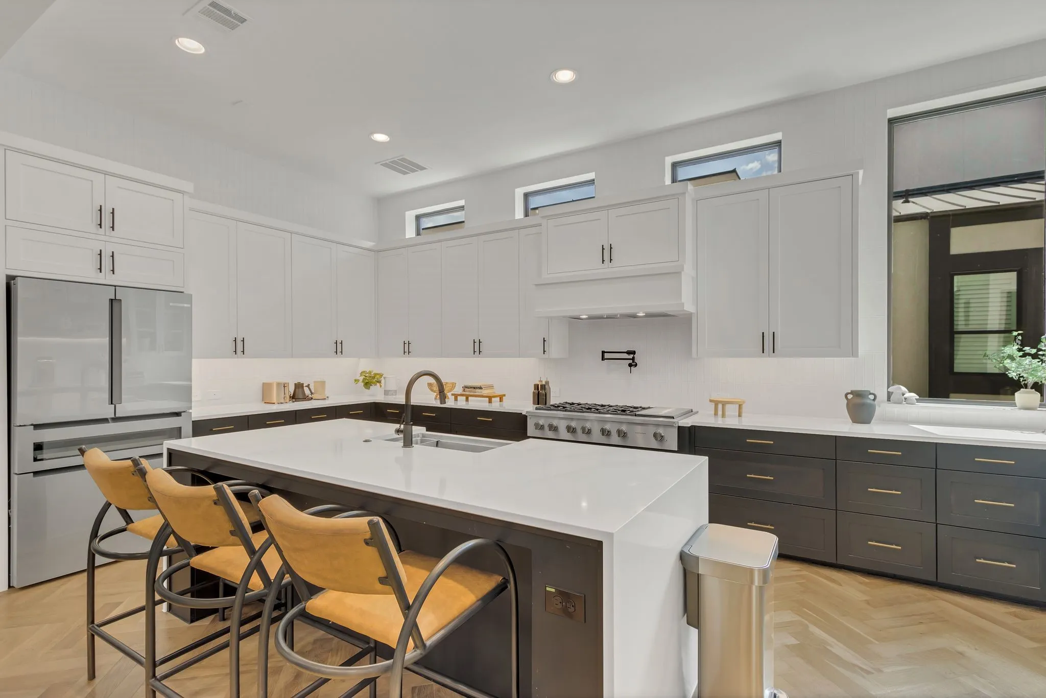 Single Family Residence For Rent in Collin County , 7828 Secluded Avenue, Plano, Texas 75024, 3 Bedroom, 4 Bathroom, 2 Garage spaces, 3,052 Sqft, built in 2021, mls#21319151, Real Estate Agent in Plano, Homes For Rent in Collin county, Homes For Rent in Plano, Realtor in Plano Texas, Real Estate Brokerage Independent Realty Texas, Luminita Cordes Realtor