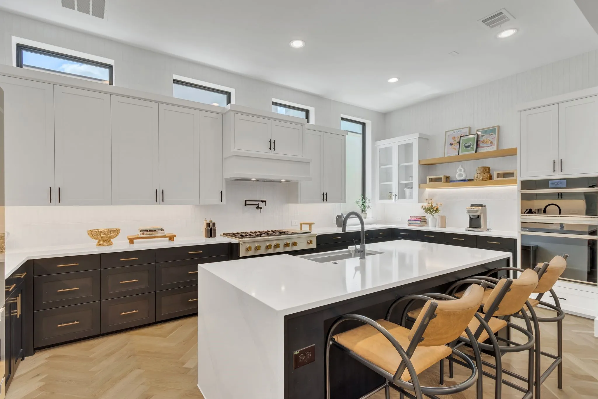 Single Family Residence For Rent in Collin County , 7828 Secluded Avenue, Plano, Texas 75024, 3 Bedroom, 4 Bathroom, 2 Garage spaces, 3,052 Sqft, built in 2021, mls#21319151, Real Estate Agent in Plano, Homes For Rent in Collin county, Homes For Rent in Plano, Realtor in Plano Texas, Real Estate Brokerage Independent Realty Texas, Luminita Cordes Realtor