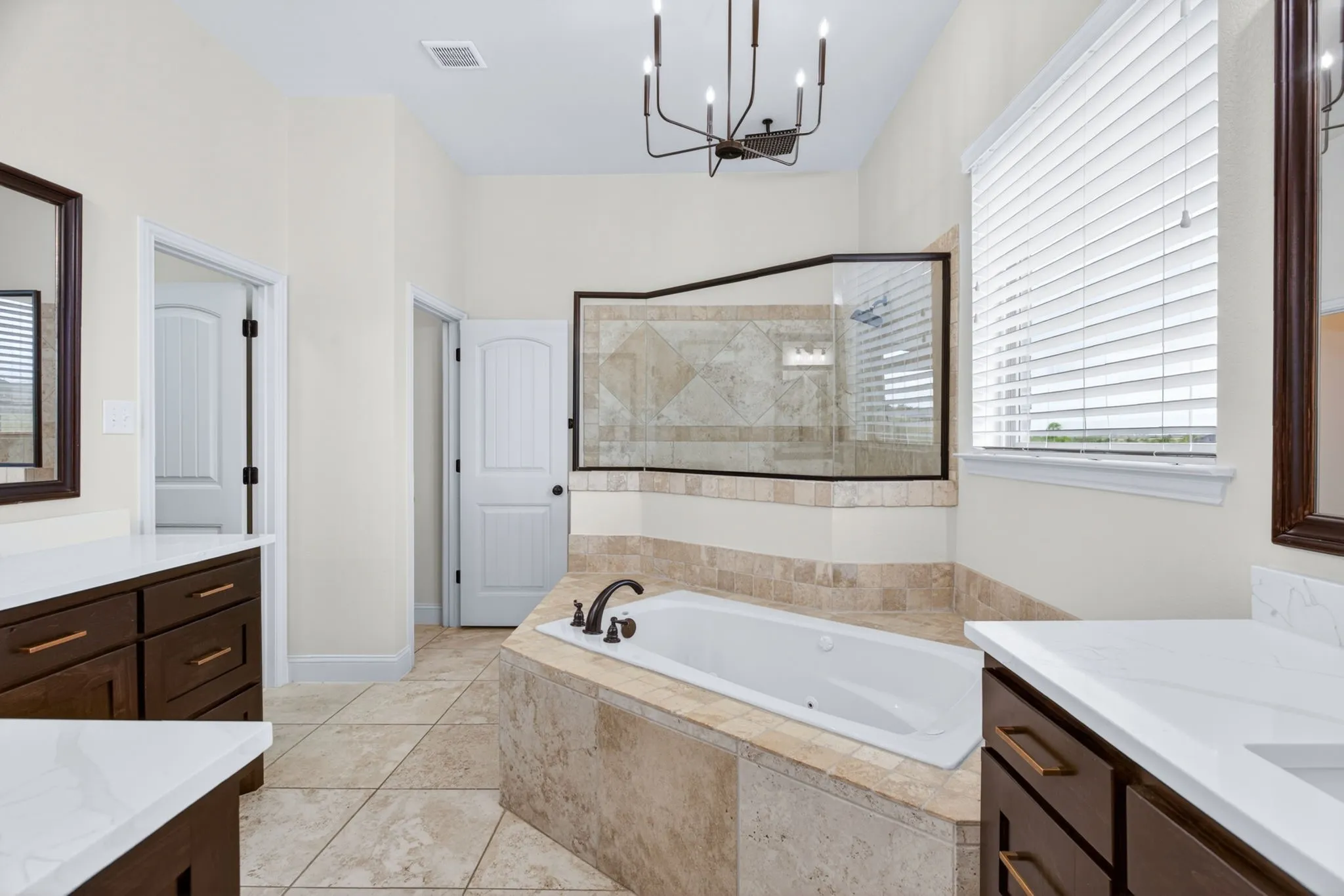 Single Family Residence For Sale in Johnson County , 7320 Spring Ranch Court, Godley, Texas 76044, 4 Bedroom, 3 Bathroom, 3 Garage spaces, 2,354 Sqft, built in 2016, mls#21317311, Real Estate Agent in Godley, Homes For Sale in Johnson county, Homes For Sale in Godley, Realtor in Godley Texas, Real Estate Brokerage Independent Realty Texas, Luminita Cordes Realtor