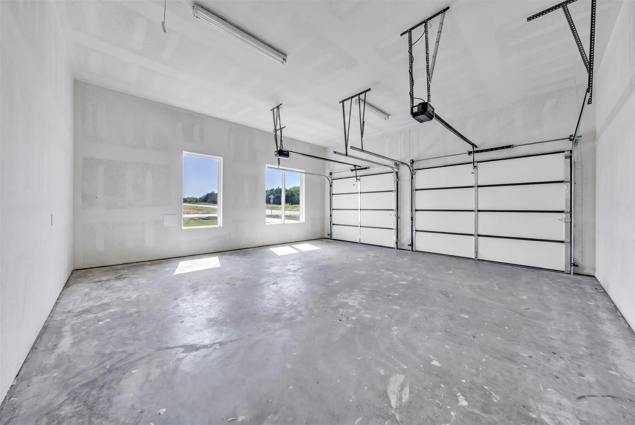 Single Family Residence For Sale in Johnson County , 7701 Kenleigh Lane, Rio Vista, Texas 76093, 4 Bedroom, 3 Bathroom, 2 Garage spaces, 2,233 Sqft, built in 2026, mls#21316541, Real Estate Agent in Rio Vista, Homes For Sale in Johnson county, Homes For Sale in Rio Vista, Realtor in Rio Vista Texas, Real Estate Brokerage Independent Realty Texas, Luminita Cordes Realtor