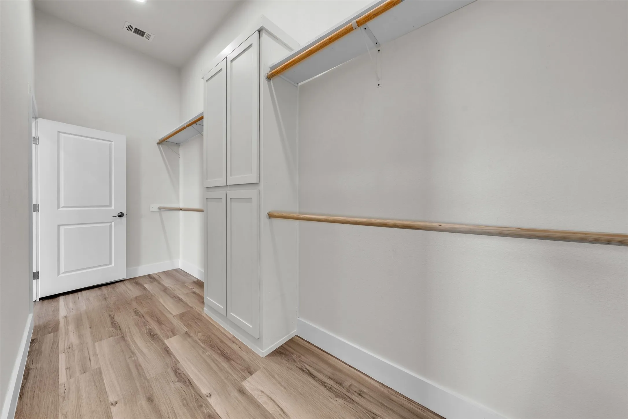 Single Family Residence For Sale in Johnson County , 7701 Kenleigh Lane, Rio Vista, Texas 76093, 4 Bedroom, 3 Bathroom, 2 Garage spaces, 2,233 Sqft, built in 2026, mls#21316541, Real Estate Agent in Rio Vista, Homes For Sale in Johnson county, Homes For Sale in Rio Vista, Realtor in Rio Vista Texas, Real Estate Brokerage Independent Realty Texas, Luminita Cordes Realtor