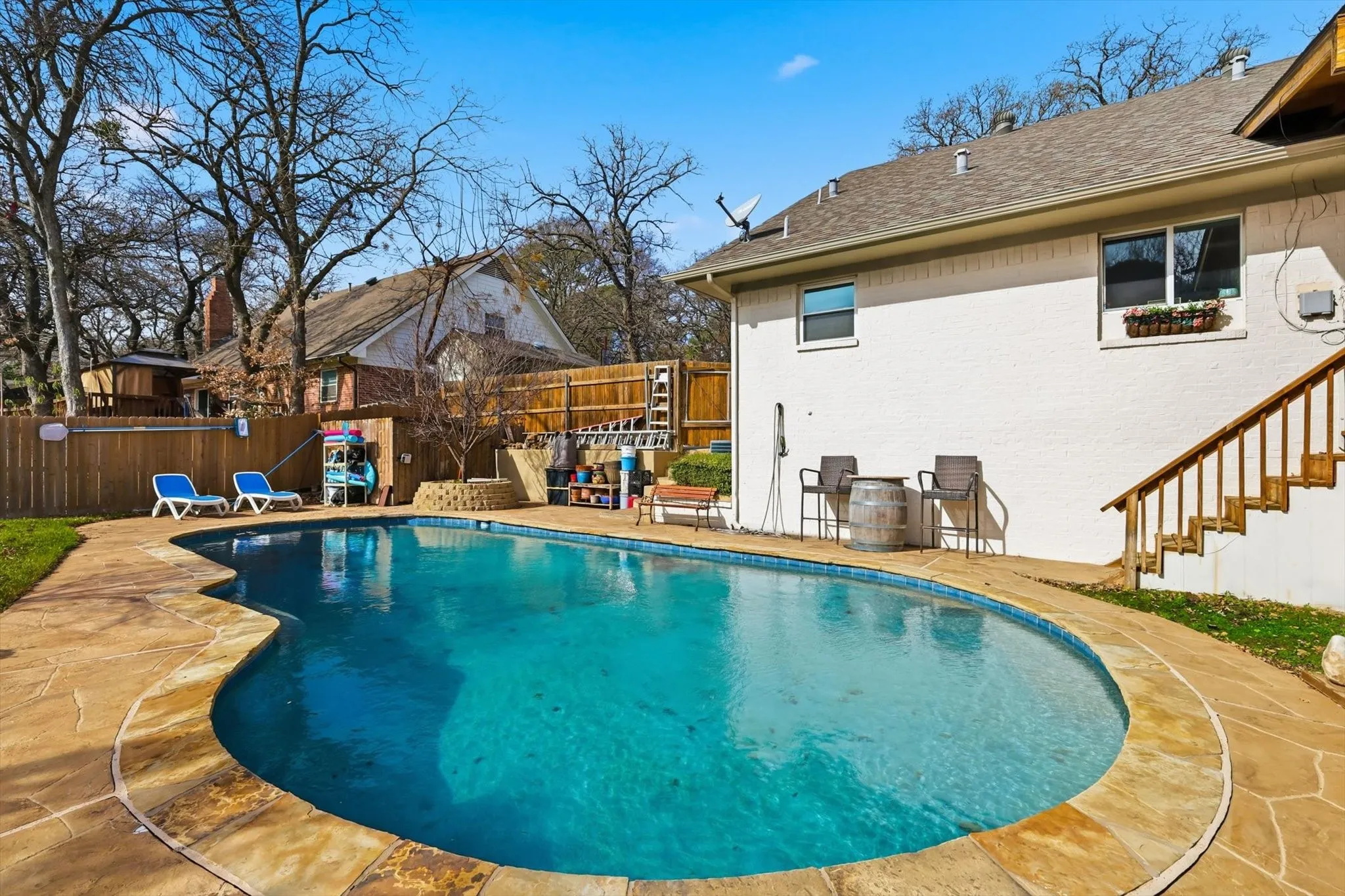 Single Family Residence For Sale in Tarrant County , 2703 Chinquapin Oak Lane, Arlington, Texas 76012, 4 Bedroom, 4 Bathroom, 2 Garage spaces, 3,191 Sqft, built in 1972, mls#21319157, Real Estate Agent in Arlington, Homes For Sale in Tarrant county, Homes For Sale in Arlington, Realtor in Arlington Texas, Real Estate Brokerage Independent Realty Texas, Luminita Cordes Realtor