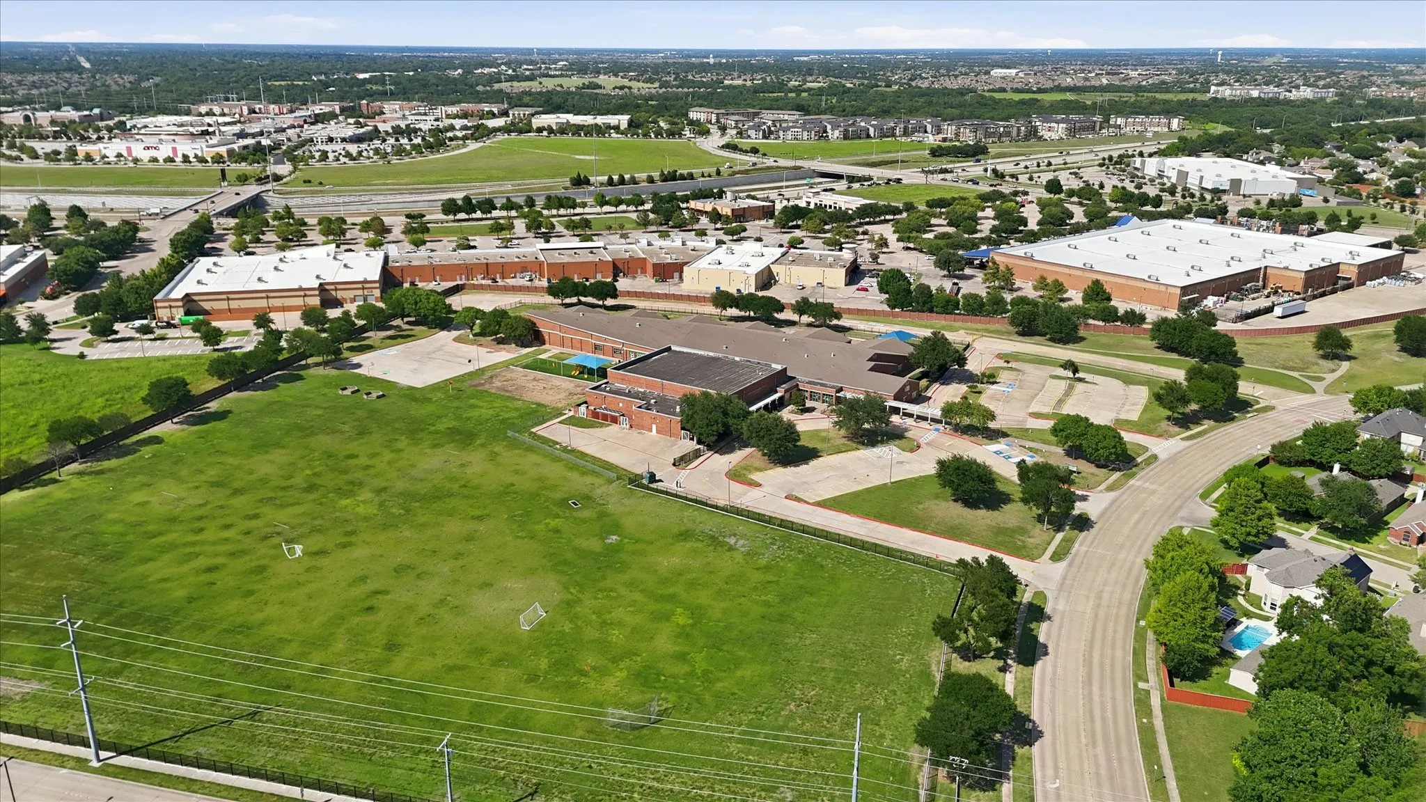 Lister Elementary less than a mile away. Walk kids to school.  In Garland ISD residents have a open choice of which schools to attend.