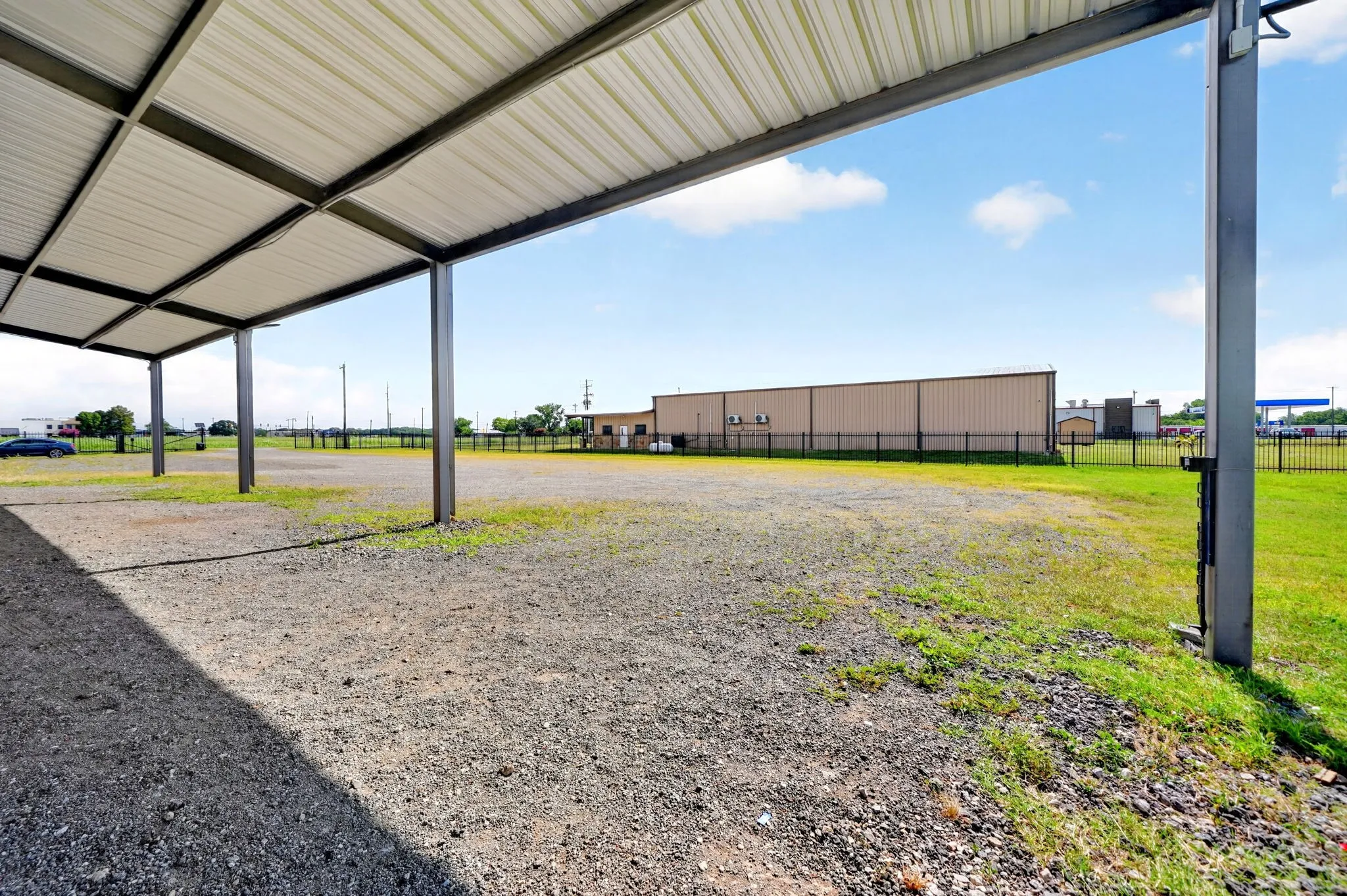 Industrial For Sale in Hunt County , 4612 County Road 2200, Greenville, Texas 75402, 0, 0, Garage spaces, 0 Sqft, built in 2015, Price $1,625,000, mls#21319169, Real Estate Agent in Greenville, Homes For Sale in Hunt county, Homes For Sale in Greenville, Realtor in Greenville Texas, Real Estate Brokerage Independent Realty Texas, Luminita Cordes Realtor