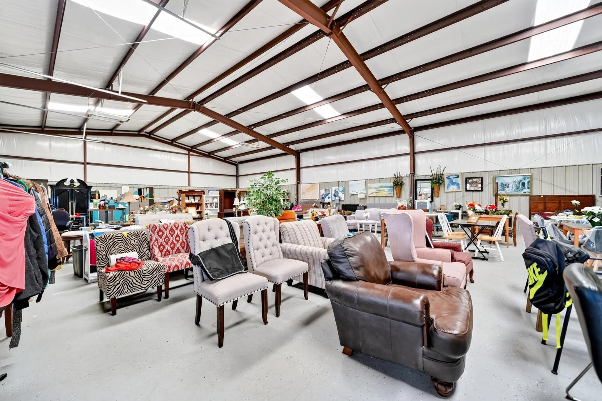 Industrial For Sale in Hunt County , 4612 County Road 2200, Greenville, Texas 75402, 0, 0, Garage spaces, 0 Sqft, built in 2015, Price $1,625,000, mls#21319169, Real Estate Agent in Greenville, Homes For Sale in Hunt county, Homes For Sale in Greenville, Realtor in Greenville Texas, Real Estate Brokerage Independent Realty Texas, Luminita Cordes Realtor