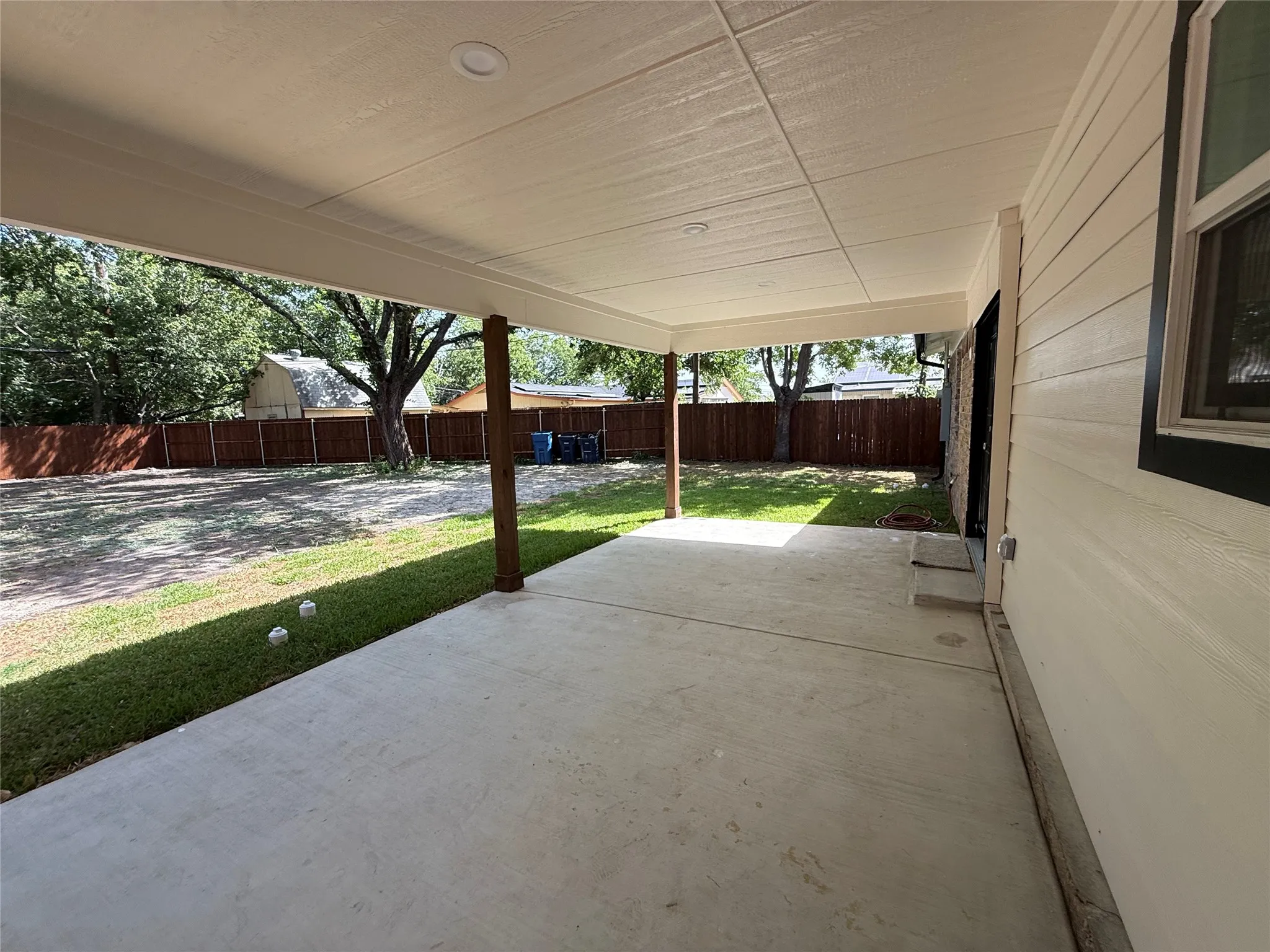 Single Family Residence For Sale in Tarrant County , 1791 Tyson Street, Blue Mound, Texas 76131, 3 Bedroom, 2 Bathroom, Garage spaces, 1,210 Sqft, built in 1970, mls#21319177, Real Estate Agent in Blue Mound, Homes For Sale in Tarrant county, Homes For Sale in Blue Mound, Realtor in Blue Mound Texas, Real Estate Brokerage Independent Realty Texas, Luminita Cordes Realtor
