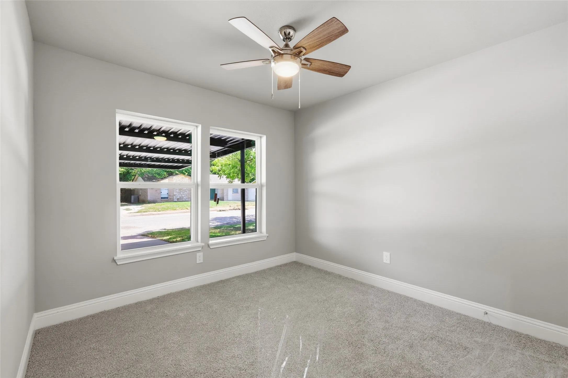 Single Family Residence For Sale in Tarrant County , 1791 Tyson Street, Blue Mound, Texas 76131, 3 Bedroom, 2 Bathroom, Garage spaces, 1,210 Sqft, built in 1970, mls#21319177, Real Estate Agent in Blue Mound, Homes For Sale in Tarrant county, Homes For Sale in Blue Mound, Realtor in Blue Mound Texas, Real Estate Brokerage Independent Realty Texas, Luminita Cordes Realtor