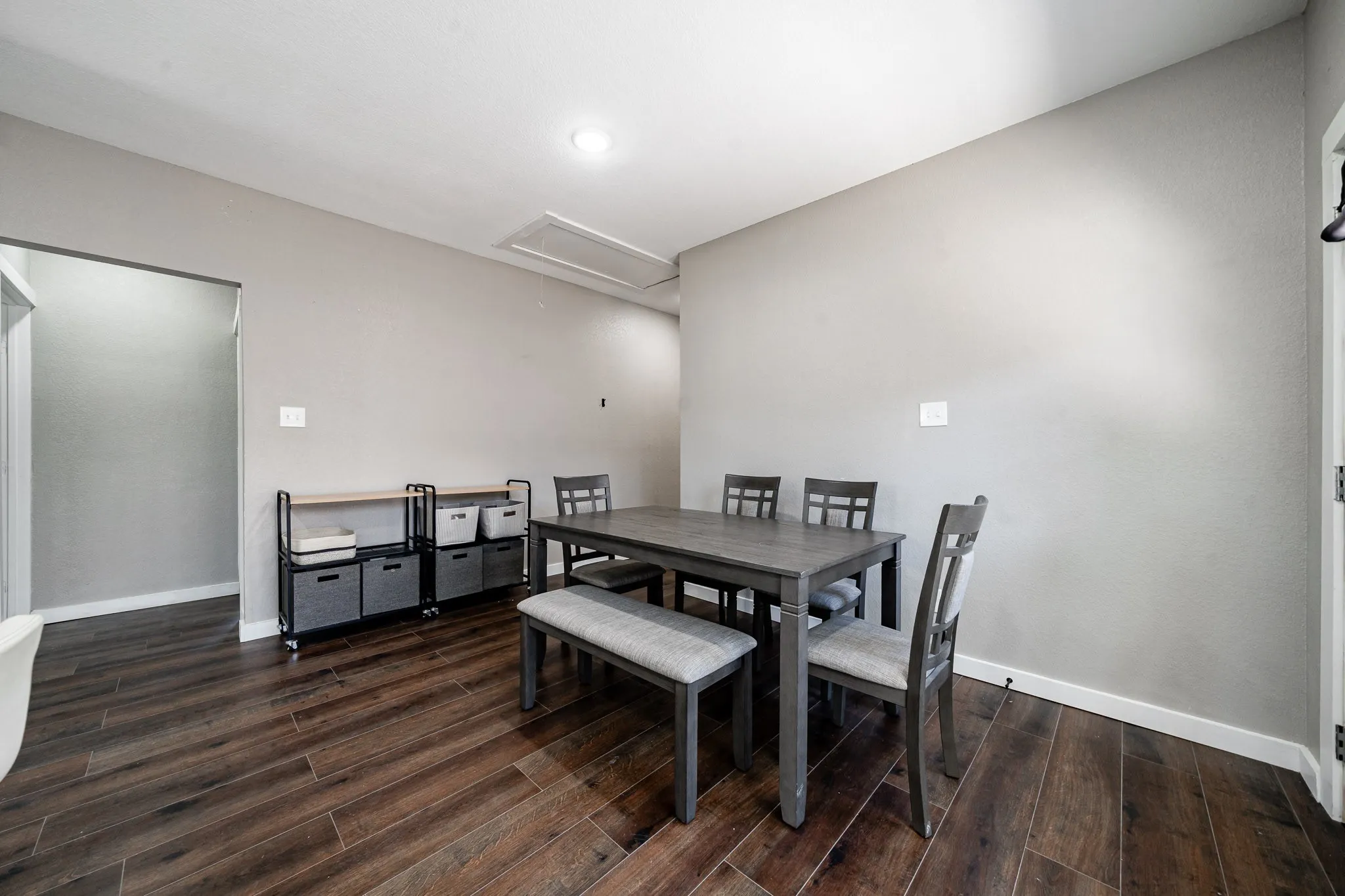 Single Family Residence For Sale in Mc Lennan County , 1920 S 18th Street, Waco, Texas 76706, 3 Bedroom, 2 Bathroom, Garage spaces, 1,216 Sqft, built in 1918, mls#21319164, Real Estate Agent in Waco, Homes For Sale in Mc Lennan county, Homes For Sale in Waco, Realtor in Waco Texas, Real Estate Brokerage Independent Realty Texas, Luminita Cordes Realtor