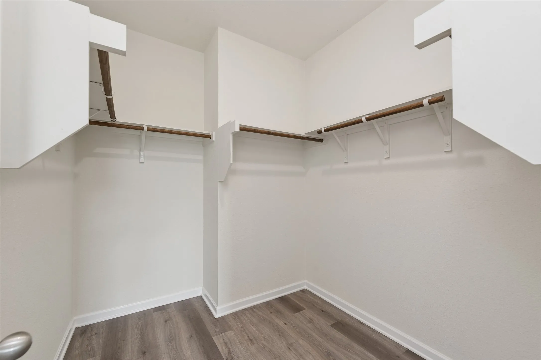 Single Family Residence For Sale in Kaufman County , 6311 Tropicana Lane, Forney, Texas 75126, 3 Bedroom, 2 Bathroom, 2 Garage spaces, 1,254 Sqft, built in 2021, mls#21319214, Real Estate Agent in Forney, Homes For Sale in Kaufman county, Homes For Sale in Forney, Realtor in Forney Texas, Real Estate Brokerage Independent Realty Texas, Luminita Cordes Realtor