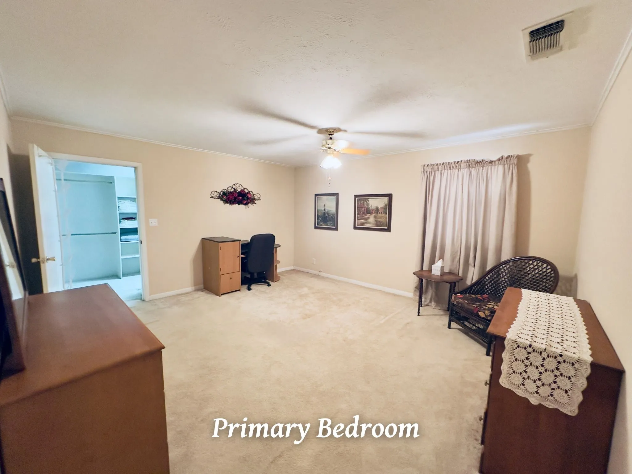 Single Family Residence For Sale in Wood County , 230 Scenic Loop, Hawkins, Texas 75765, 3 Bedroom, 2 Bathroom, Garage spaces, 1,627 Sqft, built in 0, mls#21319215, Real Estate Agent in Hawkins, Homes For Sale in Wood county, Homes For Sale in Hawkins, Realtor in Hawkins Texas, Real Estate Brokerage Independent Realty Texas, Luminita Cordes Realtor