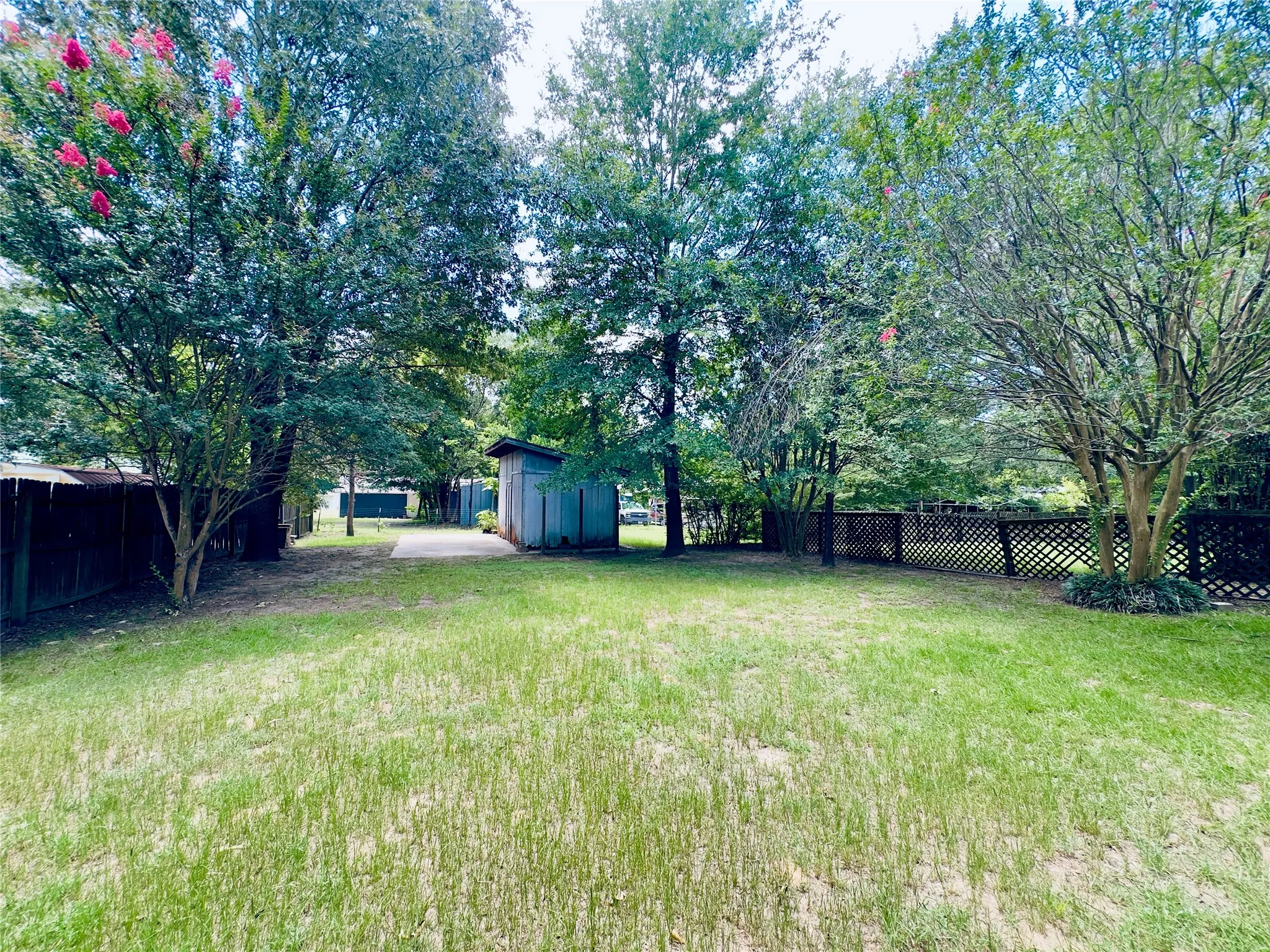 Single Family Residence For Sale in Wood County , 230 Scenic Loop, Hawkins, Texas 75765, 3 Bedroom, 2 Bathroom, Garage spaces, 1,627 Sqft, built in 0, mls#21319215, Real Estate Agent in Hawkins, Homes For Sale in Wood county, Homes For Sale in Hawkins, Realtor in Hawkins Texas, Real Estate Brokerage Independent Realty Texas, Luminita Cordes Realtor