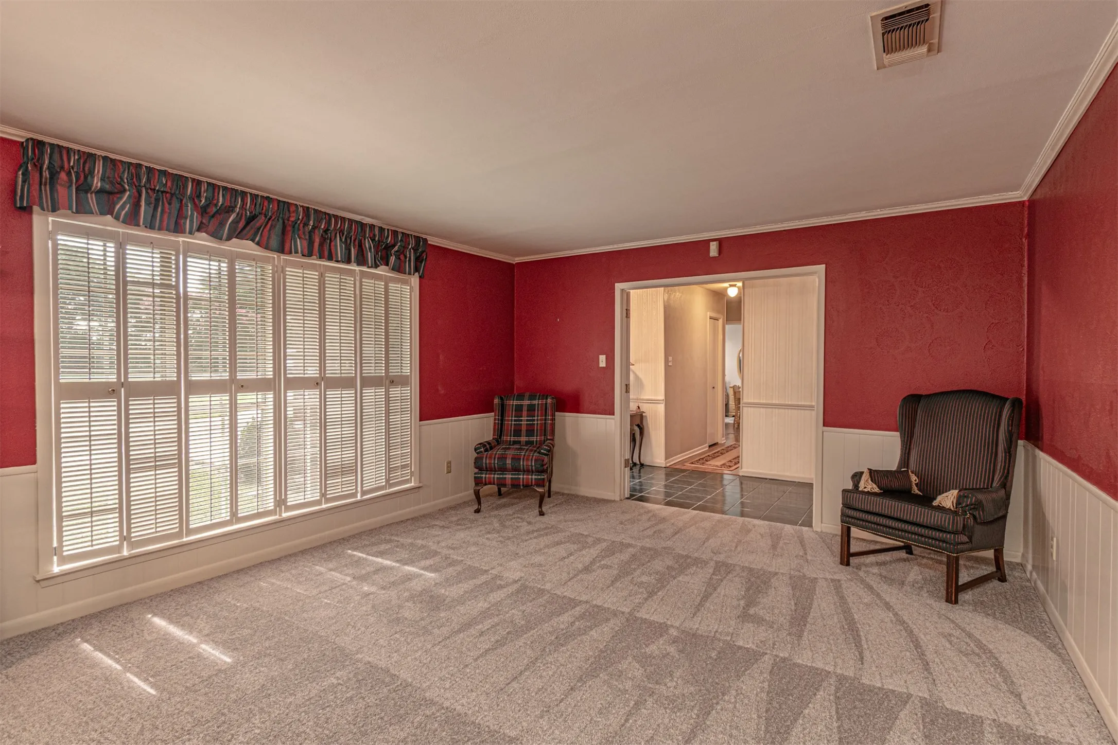 Single Family Residence For Sale in Hunt County , 4160 Fm 513 S, Lone Oak, Texas 75453, 4 Bedroom, 3 Bathroom, 2 Garage spaces, 3,257 Sqft, built in 1974, mls#21319226, Real Estate Agent in Lone Oak, Homes For Sale in Hunt county, Homes For Sale in Lone Oak, Realtor in Lone Oak Texas, Real Estate Brokerage Independent Realty Texas, Luminita Cordes Realtor