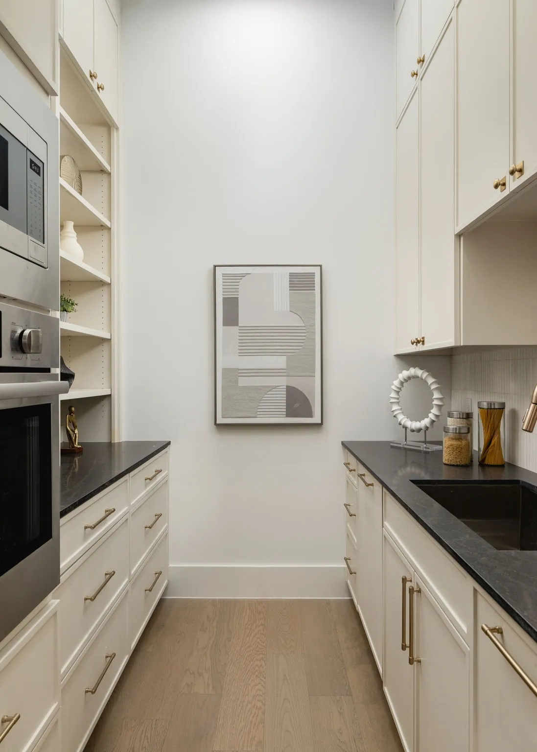 Single Family Residence For Sale in Dallas County , 7119 Coronado Avenue, Dallas, Texas 75214, 5 Bedroom, 7 Bathroom, 2 Garage spaces, 4,816 Sqft, built in 2026, mls#21319238, Real Estate Agent in Dallas, Homes For Sale in Dallas county, Homes For Sale in Dallas, Realtor in Dallas Texas, Real Estate Brokerage Independent Realty Texas, Luminita Cordes Realtor