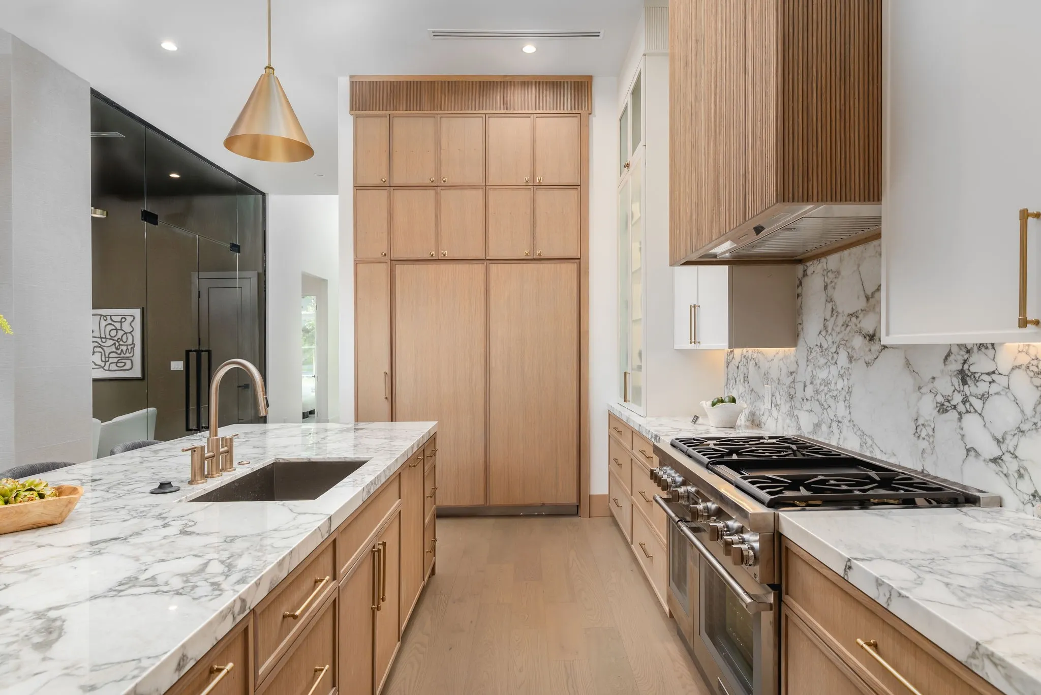 Single Family Residence For Sale in Dallas County , 7119 Coronado Avenue, Dallas, Texas 75214, 5 Bedroom, 7 Bathroom, 2 Garage spaces, 4,816 Sqft, built in 2026, mls#21319238, Real Estate Agent in Dallas, Homes For Sale in Dallas county, Homes For Sale in Dallas, Realtor in Dallas Texas, Real Estate Brokerage Independent Realty Texas, Luminita Cordes Realtor