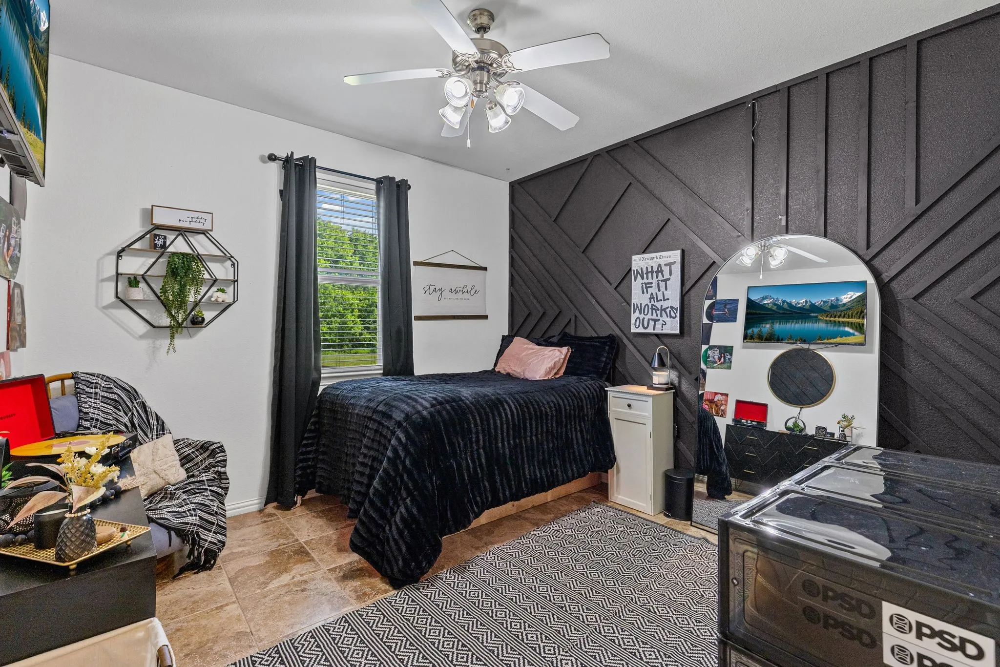 Single Family Residence For Sale in Hunt County , 4168 Fm 3211, Caddo Mills, Texas 75135, 3 Bedroom, 2 Bathroom, 2 Garage spaces, 1,904 Sqft, built in 2007, Price $475,000, mls#21316640, Real Estate Agent in Caddo Mills, Homes For Sale in Hunt county, Homes For Sale in Caddo Mills, Realtor in Caddo Mills Texas, Real Estate Brokerage Independent Realty Texas, Luminita Cordes Realtor