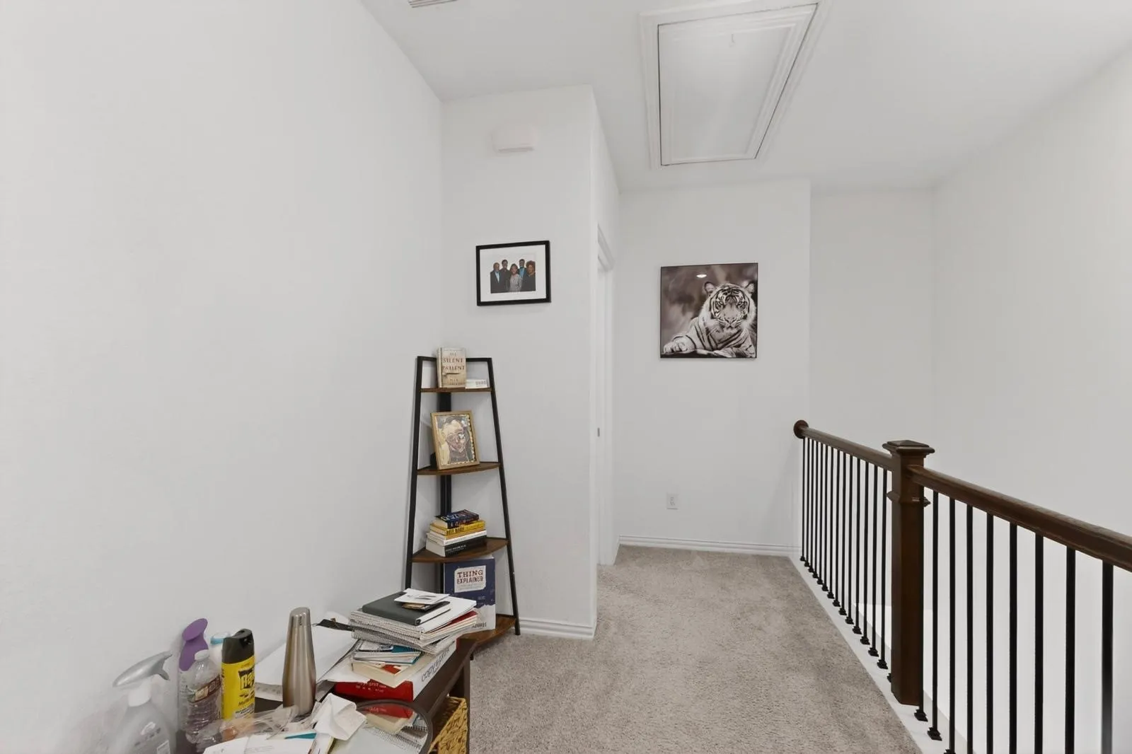 Single Family Residence For Rent in Dallas County , 7546 Edgeware Road, Dallas, Texas 75228, 3 Bedroom, 3 Bathroom, 2 Garage spaces, 1,580 Sqft, built in 2024, mls#21319252, Real Estate Agent in Dallas, Homes For Rent in Dallas county, Homes For Rent in Dallas, Realtor in Dallas Texas, Real Estate Brokerage Independent Realty Texas, Luminita Cordes Realtor