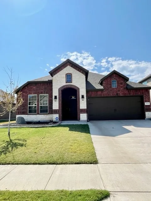 Single Family Residence For Rent in Denton County , 11000 Glover Lane, Aubrey, Texas 76227, 3 Bedroom, 2 Bathroom, 2 Garage spaces, 1,650 Sqft, built in 2020, mls#21317547, Real Estate Agent in Aubrey, Homes For Rent in Denton county, Homes For Rent in Aubrey, Realtor in Aubrey Texas, Real Estate Brokerage Independent Realty Texas, Luminita Cordes Realtor