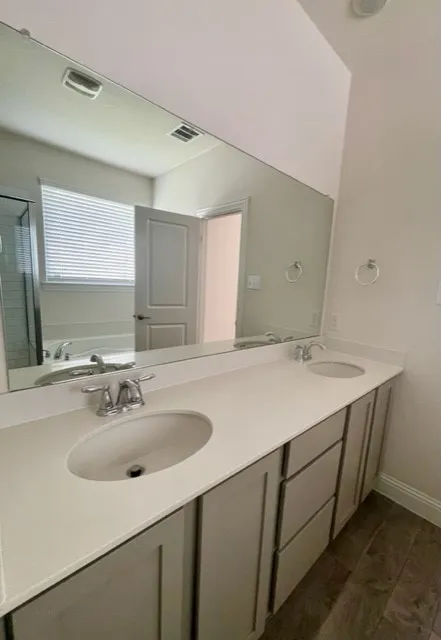 Single Family Residence For Rent in Denton County , 11000 Glover Lane, Aubrey, Texas 76227, 3 Bedroom, 2 Bathroom, 2 Garage spaces, 1,650 Sqft, built in 2020, mls#21317547, Real Estate Agent in Aubrey, Homes For Rent in Denton county, Homes For Rent in Aubrey, Realtor in Aubrey Texas, Real Estate Brokerage Independent Realty Texas, Luminita Cordes Realtor