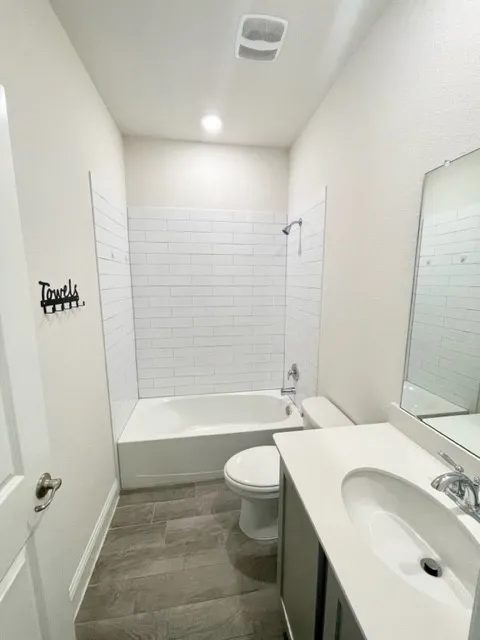 Single Family Residence For Rent in Denton County , 11000 Glover Lane, Aubrey, Texas 76227, 3 Bedroom, 2 Bathroom, 2 Garage spaces, 1,650 Sqft, built in 2020, mls#21317547, Real Estate Agent in Aubrey, Homes For Rent in Denton county, Homes For Rent in Aubrey, Realtor in Aubrey Texas, Real Estate Brokerage Independent Realty Texas, Luminita Cordes Realtor