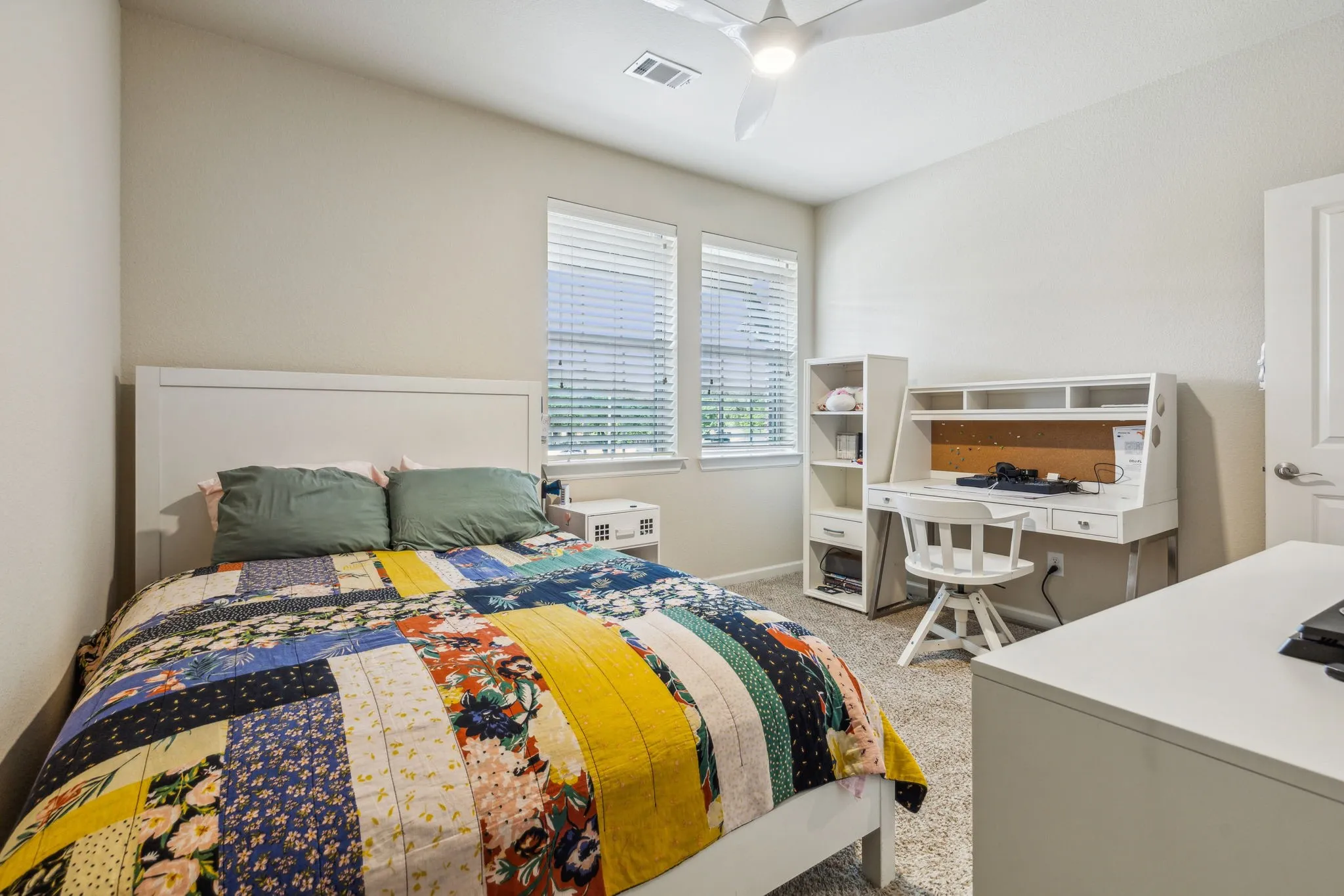 Single Family Residence For Sale in Dallas County , 1107 Alpine Drive, Richardson, Texas 75080, 4 Bedroom, 4 Bathroom, 3 Garage spaces, 2,914 Sqft, built in 2015, mls#21318937, Real Estate Agent in Richardson, Homes For Sale in Dallas county, Homes For Sale in Richardson, Realtor in Richardson Texas, Real Estate Brokerage Independent Realty Texas, Luminita Cordes Realtor