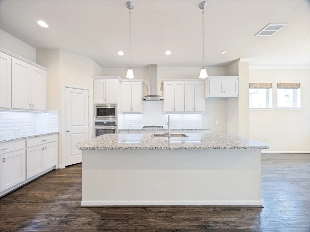 Single Family Residence For Sale in Dallas County , 1107 Alpine Drive, Richardson, Texas 75080, 4 Bedroom, 4 Bathroom, 3 Garage spaces, 2,914 Sqft, built in 2015, mls#21318937, Real Estate Agent in Richardson, Homes For Sale in Dallas county, Homes For Sale in Richardson, Realtor in Richardson Texas, Real Estate Brokerage Independent Realty Texas, Luminita Cordes Realtor
