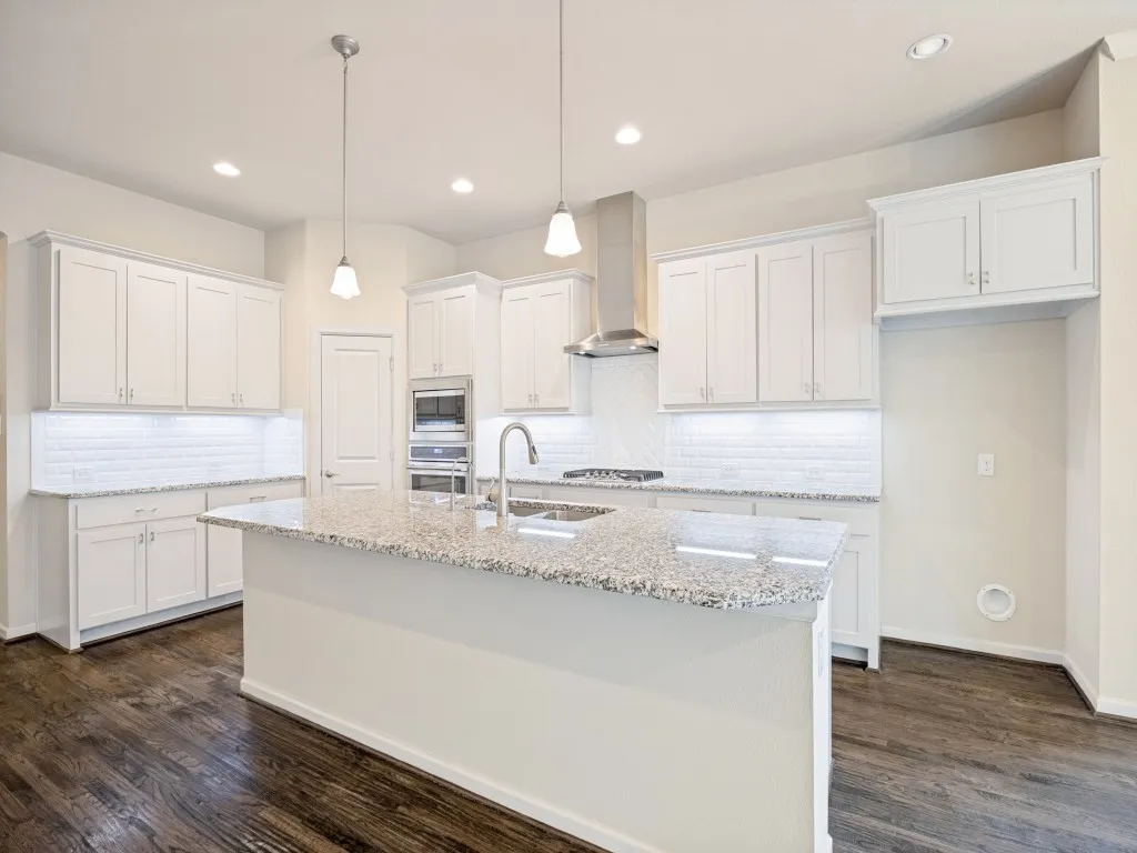 Single Family Residence For Sale in Dallas County , 1107 Alpine Drive, Richardson, Texas 75080, 4 Bedroom, 4 Bathroom, 3 Garage spaces, 2,914 Sqft, built in 2015, mls#21318937, Real Estate Agent in Richardson, Homes For Sale in Dallas county, Homes For Sale in Richardson, Realtor in Richardson Texas, Real Estate Brokerage Independent Realty Texas, Luminita Cordes Realtor