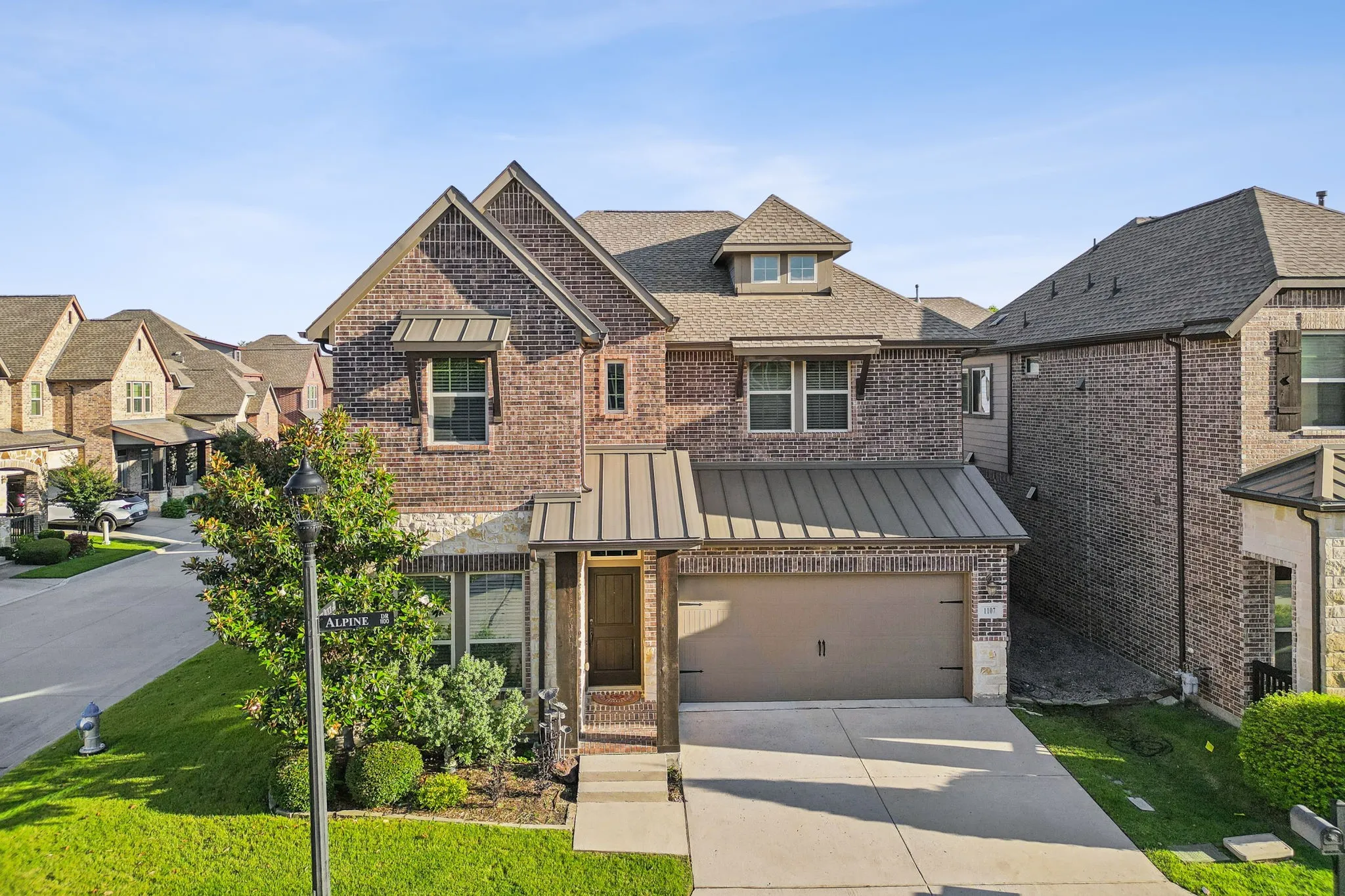 Single Family Residence For Sale in Dallas County , 1107 Alpine Drive, Richardson, Texas 75080, 4 Bedroom, 4 Bathroom, 3 Garage spaces, 2,914 Sqft, built in 2015, mls#21318937, Real Estate Agent in Richardson, Homes For Sale in Dallas county, Homes For Sale in Richardson, Realtor in Richardson Texas, Real Estate Brokerage Independent Realty Texas, Luminita Cordes Realtor