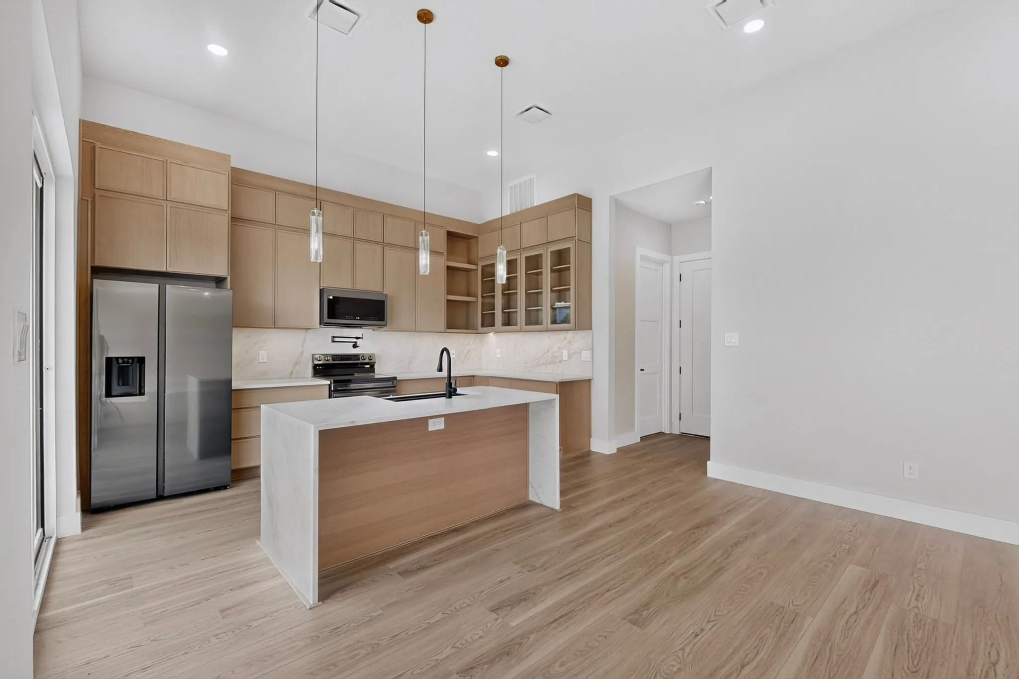 Single Family Residence For Sale in Denton County , 4601 Willow Court, The Colony, Texas 75056, 3 Bedroom, 4 Bathroom, 2 Garage spaces, 2,446 Sqft, built in 2026, mls#21319261, Real Estate Agent in The Colony, Homes For Sale in Denton county, Homes For Sale in The Colony, Realtor in The Colony Texas, Real Estate Brokerage Independent Realty Texas, Luminita Cordes Realtor