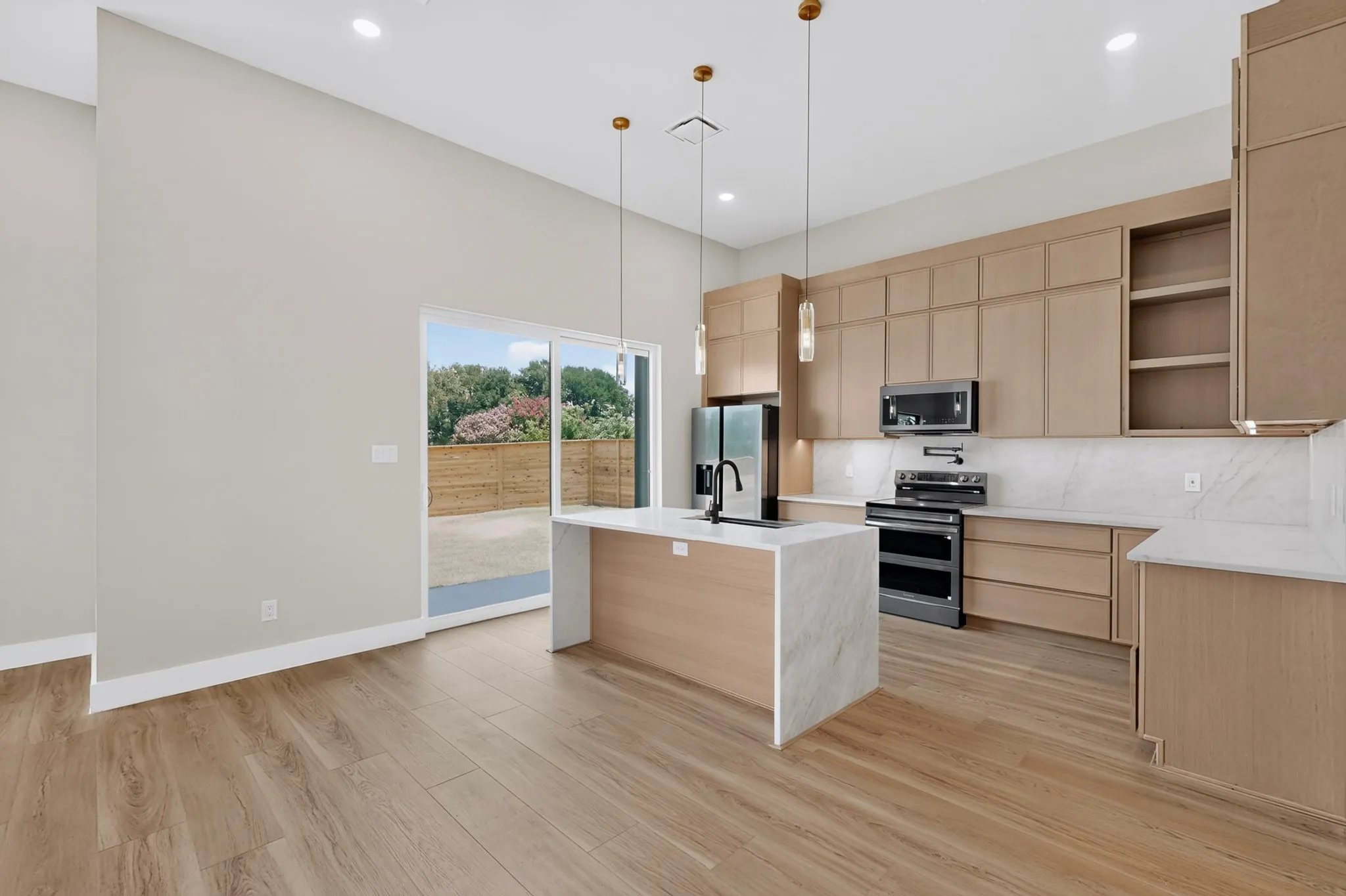 Single Family Residence For Sale in Denton County , 4601 Willow Court, The Colony, Texas 75056, 3 Bedroom, 4 Bathroom, 2 Garage spaces, 2,446 Sqft, built in 2026, mls#21319261, Real Estate Agent in The Colony, Homes For Sale in Denton county, Homes For Sale in The Colony, Realtor in The Colony Texas, Real Estate Brokerage Independent Realty Texas, Luminita Cordes Realtor
