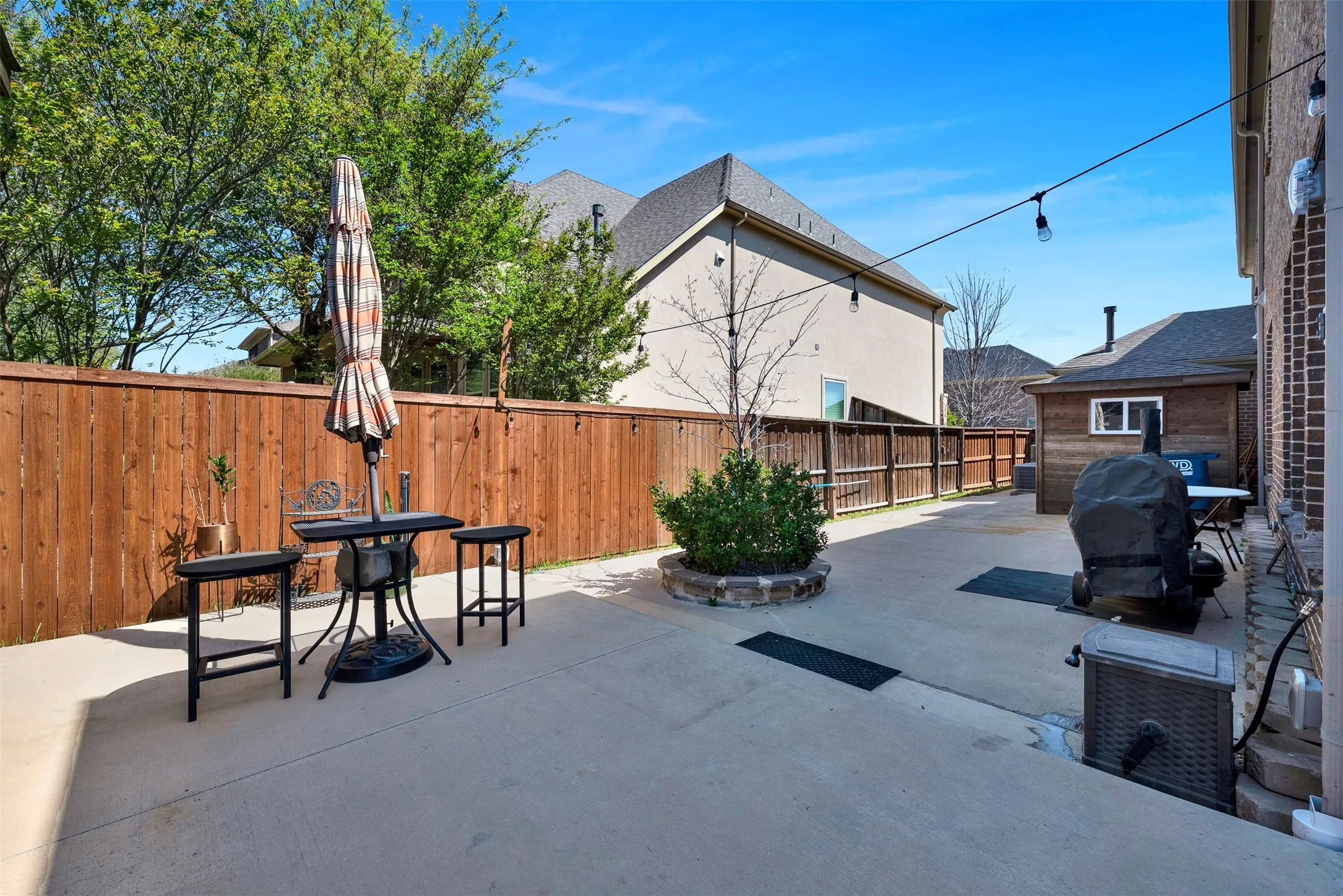 Single Family Residence For Sale in Dallas County , 3925 Martha Avenue, Sachse, Texas 75048, 5 Bedrooms, 4 Bathrooms, 3 Garage spaces, 5,200 Sqft, built in 2014, Price $875,000, mls#21318717, Real Estate Agent in Sachse, Homes For Sale in Dallas county, Homes For Sale in Sachse, Realtor in Sachse Texas, Real Estate Brokerage Independent Realty Texas, Luminita Cordes Realtor
