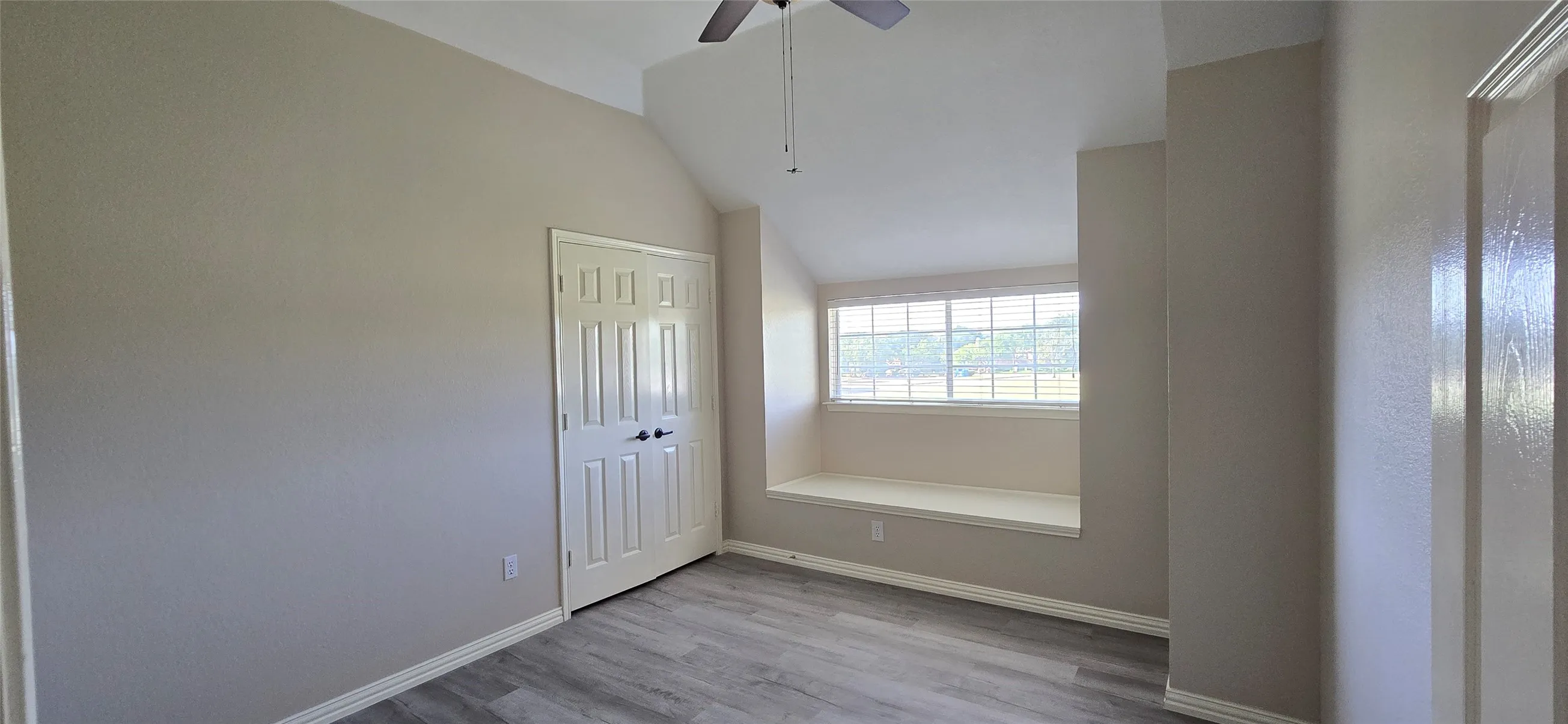 Single Family Residence For Rent in Collin County , 7509 Avalon Drive, Plano, Texas 75025, 5 Bedroom, 3 Bathroom, 2 Garage spaces, 3,052 Sqft, built in 1993, mls#21315170, Real Estate Agent in Plano, Homes For Rent in Collin county, Homes For Rent in Plano, Realtor in Plano Texas, Real Estate Brokerage Independent Realty Texas, Luminita Cordes Realtor