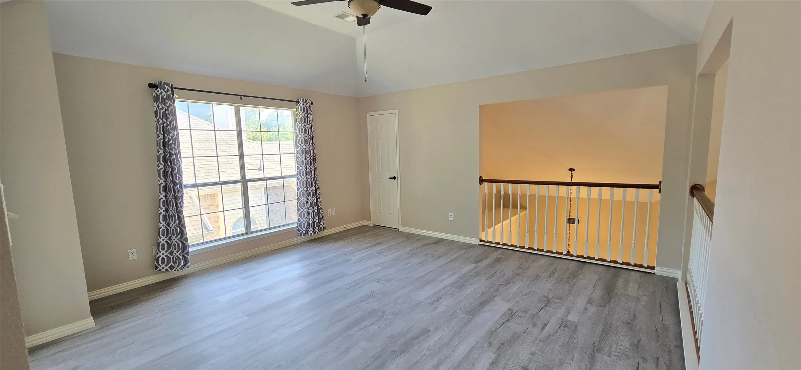 Single Family Residence For Rent in Collin County , 7509 Avalon Drive, Plano, Texas 75025, 5 Bedroom, 3 Bathroom, 2 Garage spaces, 3,052 Sqft, built in 1993, mls#21315170, Real Estate Agent in Plano, Homes For Rent in Collin county, Homes For Rent in Plano, Realtor in Plano Texas, Real Estate Brokerage Independent Realty Texas, Luminita Cordes Realtor