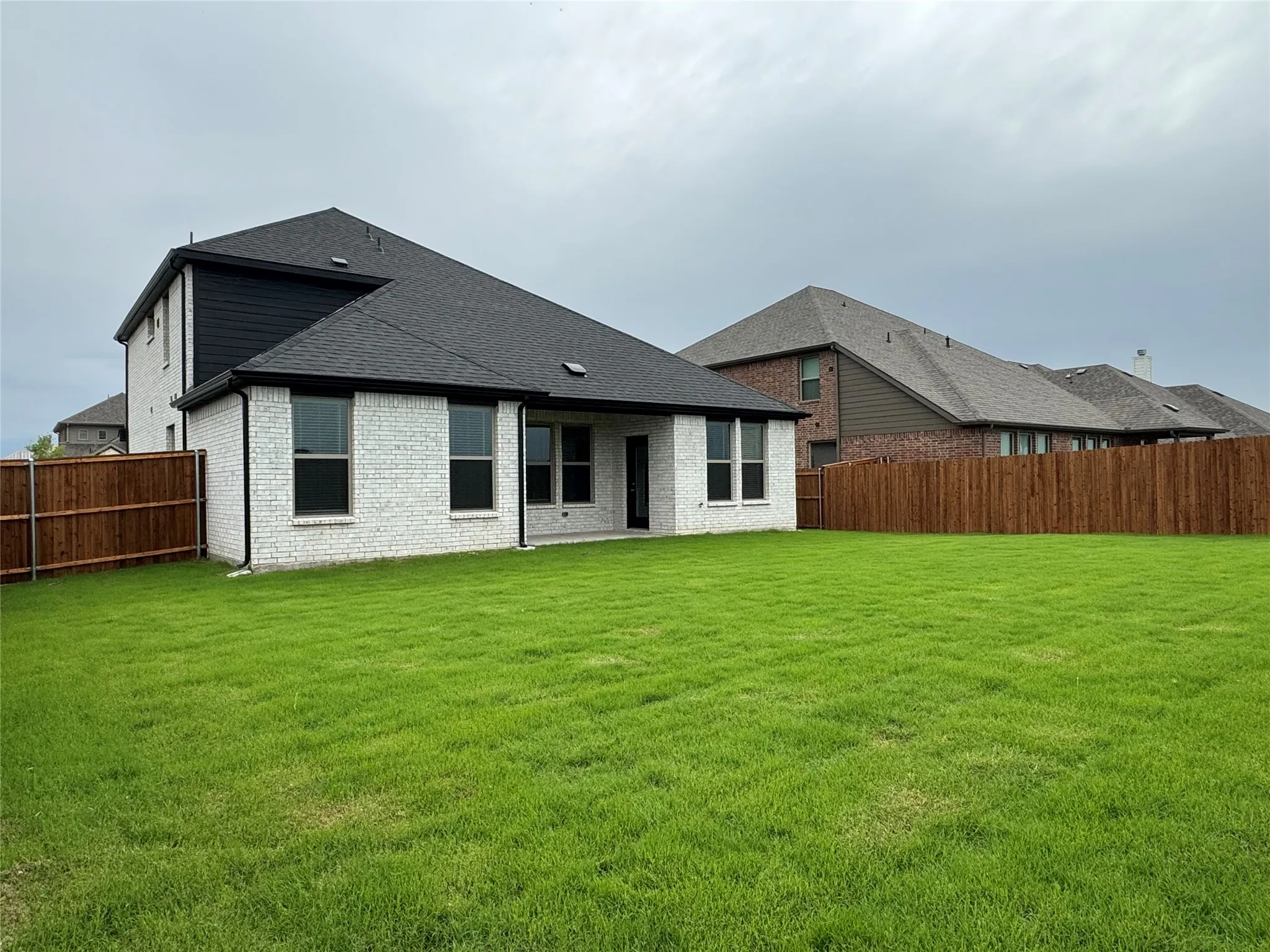 Single Family Residence For Rent in Ellis County , 831 Rosebud Trail, Ferris, Texas 75125, 4 Bedroom, 3 Bathroom, 2 Garage spaces, 2,215 Sqft, built in 2023, mls#21319282, Real Estate Agent in Ferris, Homes For Rent in Ellis county, Homes For Rent in Ferris, Realtor in Ferris Texas, Real Estate Brokerage Independent Realty Texas, Luminita Cordes Realtor