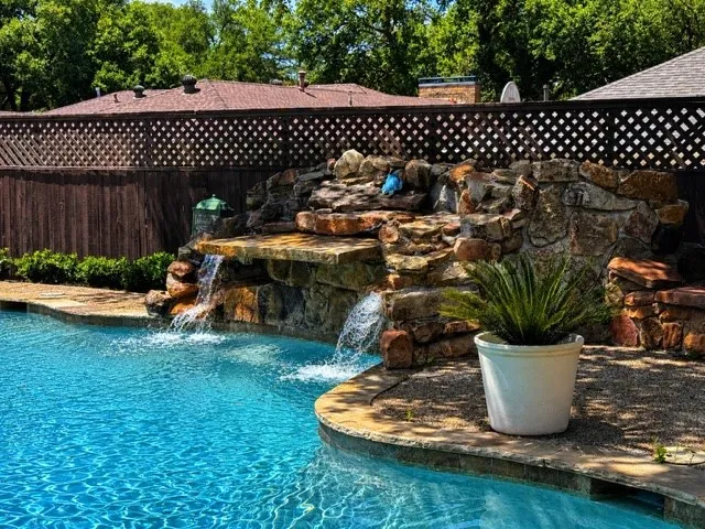 Single Family Residence For Sale in Collin County , 4215 Bretton Bay Lane, Dallas, Texas 75287, 4 Bedroom, 3 Bathroom, 2 Garage spaces, 2,799 Sqft, built in 1979, mls#21296213, Real Estate Agent in Dallas, Homes For Sale in Collin county, Homes For Sale in Dallas, Realtor in Dallas Texas, Real Estate Brokerage Independent Realty Texas, Luminita Cordes Realtor