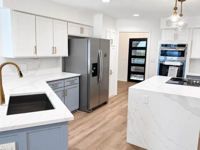 Single Family Residence For Sale in Collin County , 4215 Bretton Bay Lane, Dallas, Texas 75287, 4 Bedroom, 3 Bathroom, 2 Garage spaces, 2,799 Sqft, built in 1979, mls#21296213, Real Estate Agent in Dallas, Homes For Sale in Collin county, Homes For Sale in Dallas, Realtor in Dallas Texas, Real Estate Brokerage Independent Realty Texas, Luminita Cordes Realtor