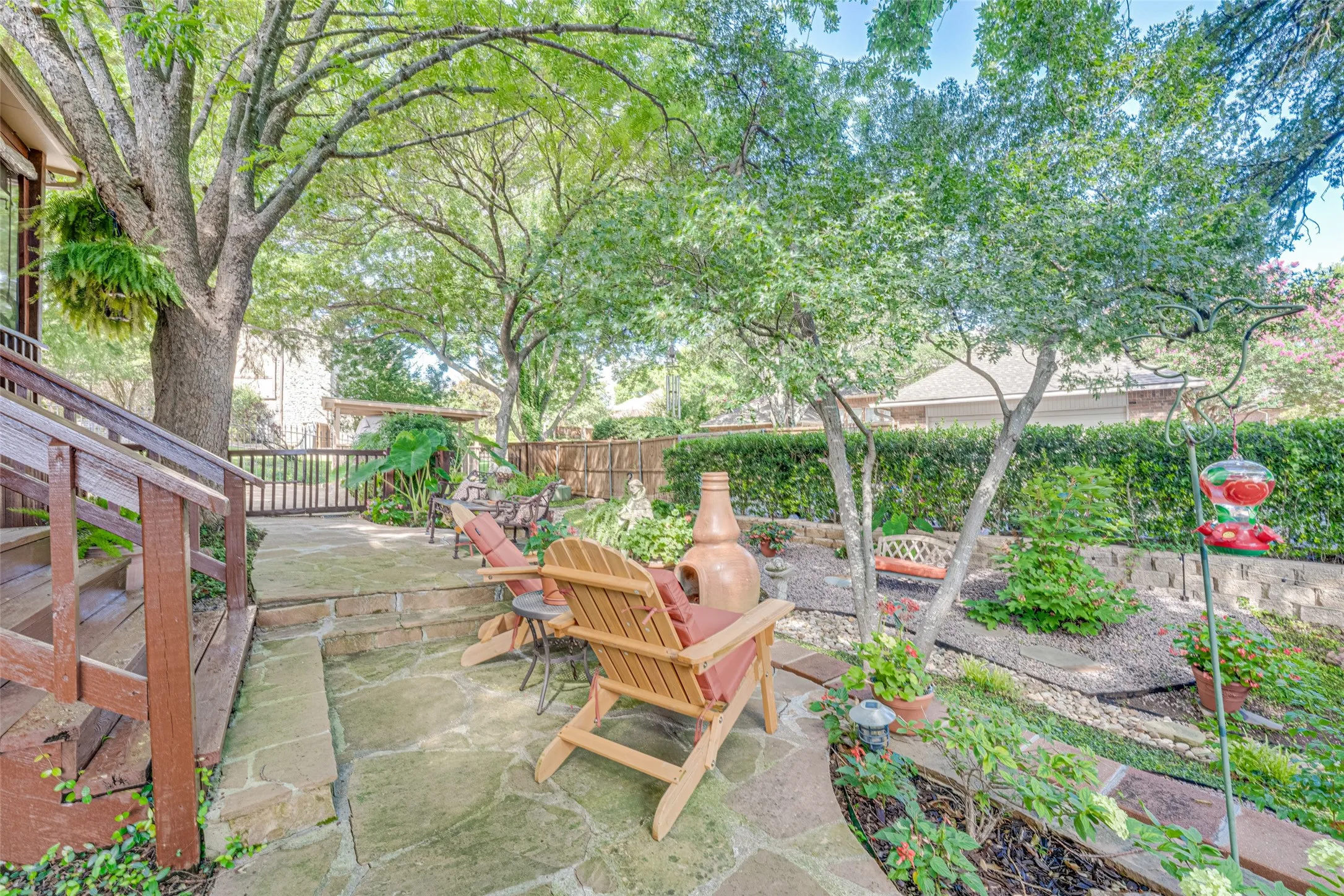 Single Family Residence For Sale in Rockwall County , 5908 Yacht Club Drive, Rockwall, Texas 75032, 3 Bedroom, 2 Bathroom, 2 Garage spaces, 2,149 Sqft, built in 1995, mls#21315704, Real Estate Agent in Rockwall, Homes For Sale in Rockwall county, Homes For Sale in Rockwall, Realtor in Rockwall Texas, Real Estate Brokerage Independent Realty Texas, Luminita Cordes Realtor