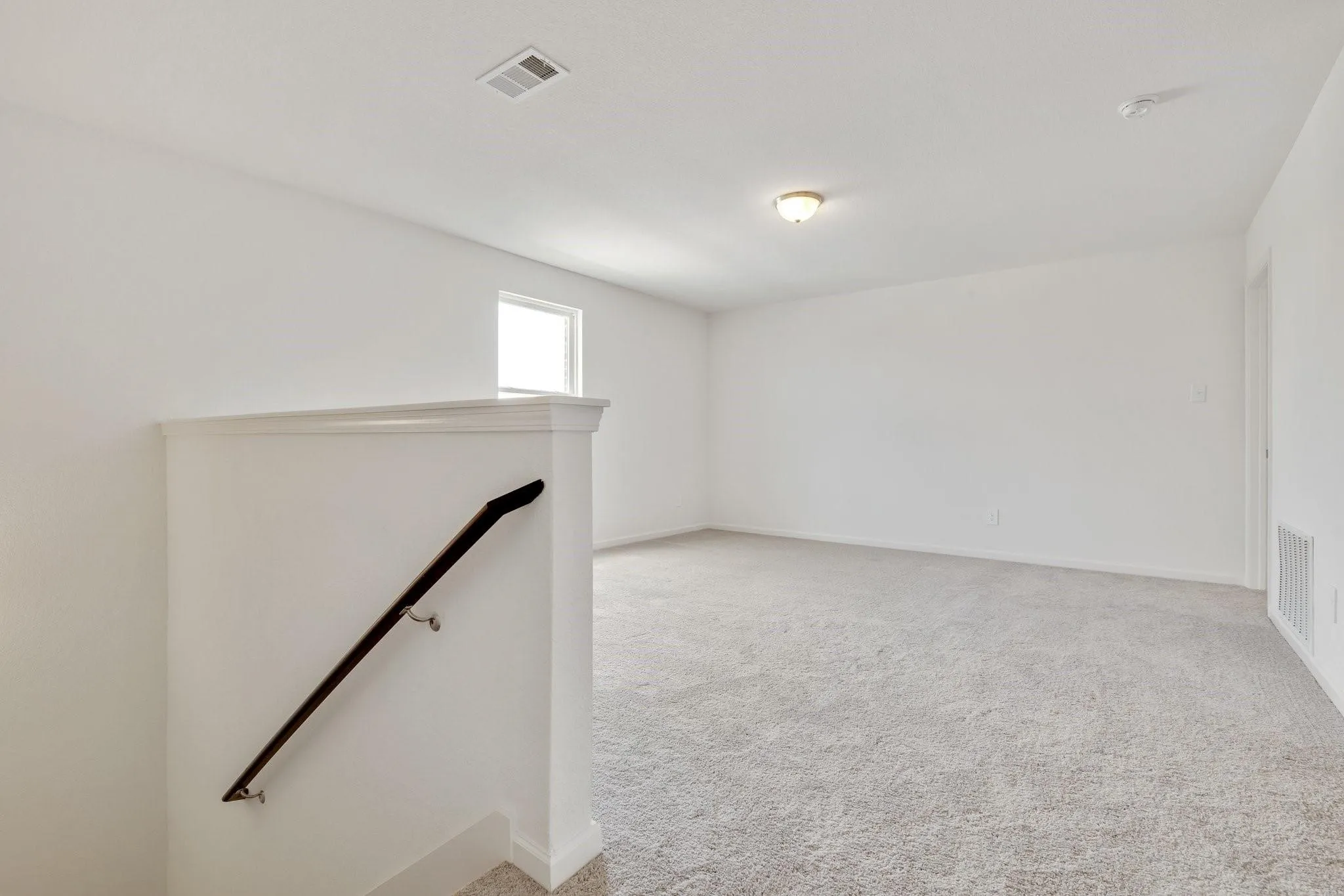 Single Family Residence For Rent in Collin County , 795 Yorkshire Drive, Lavon, Texas 75166, 5 Bedroom, 3 Bathroom, 2 Garage spaces, 2,867 Sqft, built in 2022, mls#21319294, Real Estate Agent in Lavon, Homes For Rent in Collin county, Homes For Rent in Lavon, Realtor in Lavon Texas, Real Estate Brokerage Independent Realty Texas, Luminita Cordes Realtor