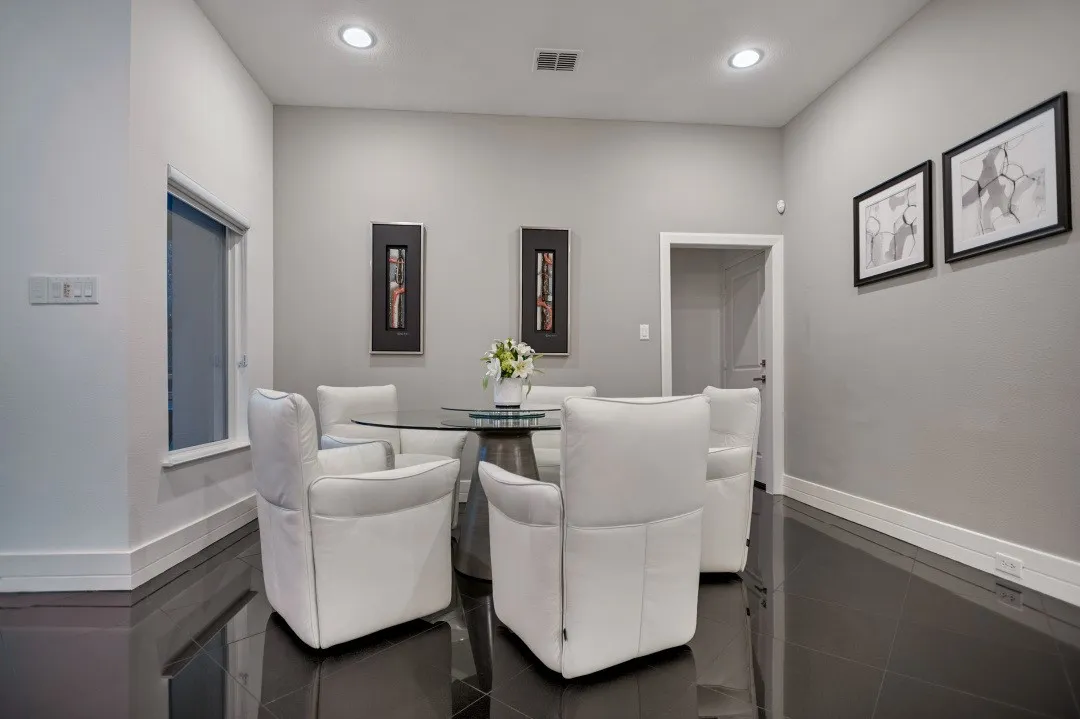 Single Family Residence For Sale in Dallas County , 2231 Clearspring Drive N, Irving, Texas 75063, 4 Bedroom, 4 Bathroom, 3 Garage spaces, 4,329 Sqft, built in 2003, mls#21297559, Real Estate Agent in Irving, Homes For Sale in Dallas county, Homes For Sale in Irving, Realtor in Irving Texas, Real Estate Brokerage Independent Realty Texas, Luminita Cordes Realtor