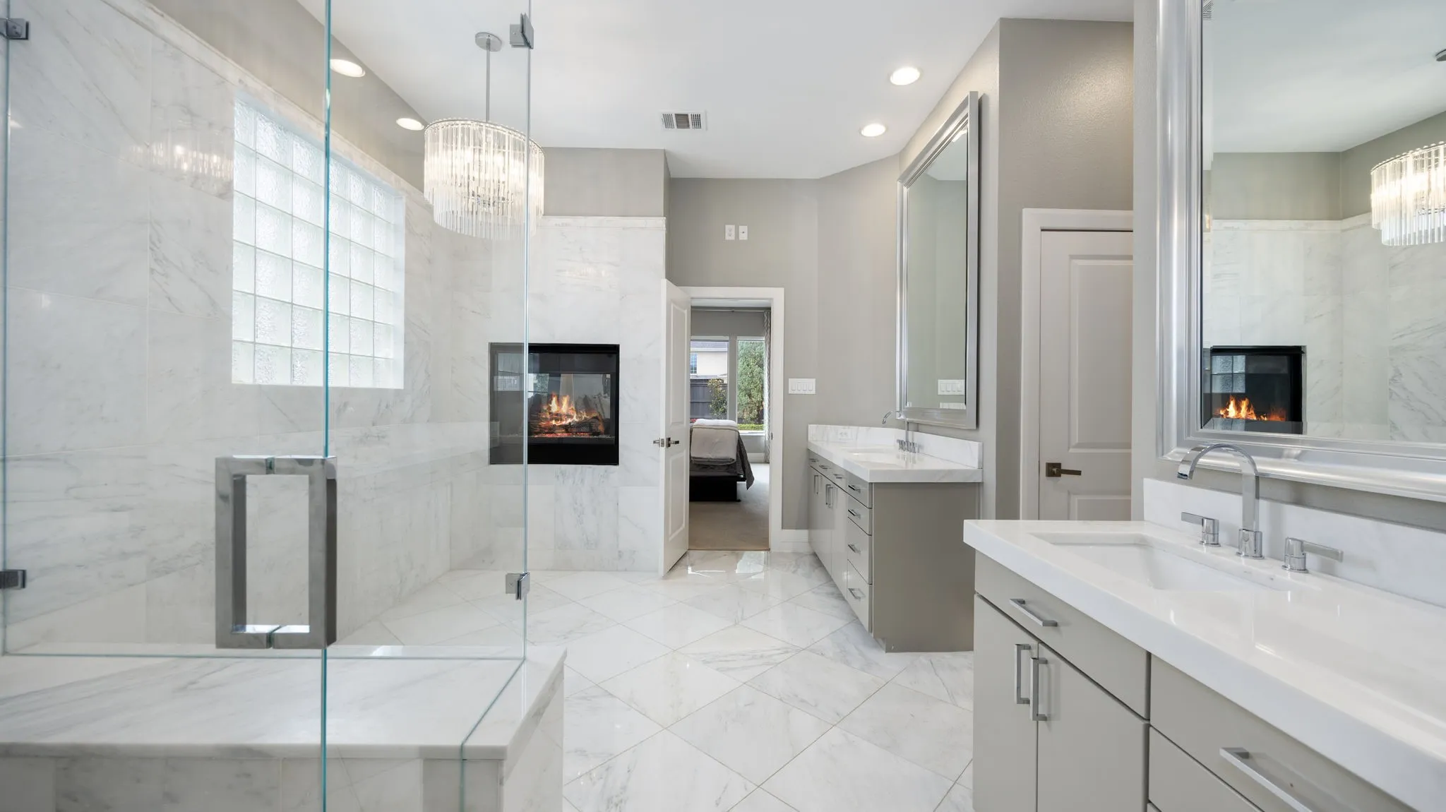 Single Family Residence For Sale in Dallas County , 2231 Clearspring Drive N, Irving, Texas 75063, 4 Bedroom, 4 Bathroom, 3 Garage spaces, 4,329 Sqft, built in 2003, mls#21297559, Real Estate Agent in Irving, Homes For Sale in Dallas county, Homes For Sale in Irving, Realtor in Irving Texas, Real Estate Brokerage Independent Realty Texas, Luminita Cordes Realtor