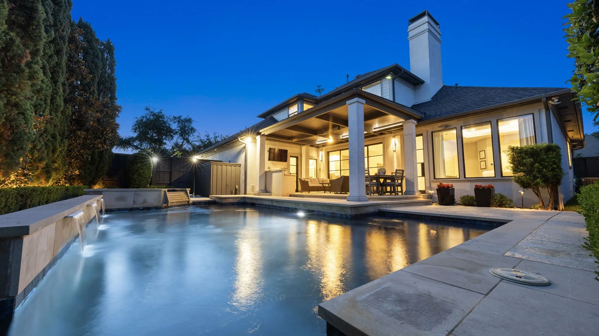 Single Family Residence For Sale in Dallas County , 2231 Clearspring Drive N, Irving, Texas 75063, 4 Bedroom, 4 Bathroom, 3 Garage spaces, 4,329 Sqft, built in 2003, mls#21297559, Real Estate Agent in Irving, Homes For Sale in Dallas county, Homes For Sale in Irving, Realtor in Irving Texas, Real Estate Brokerage Independent Realty Texas, Luminita Cordes Realtor