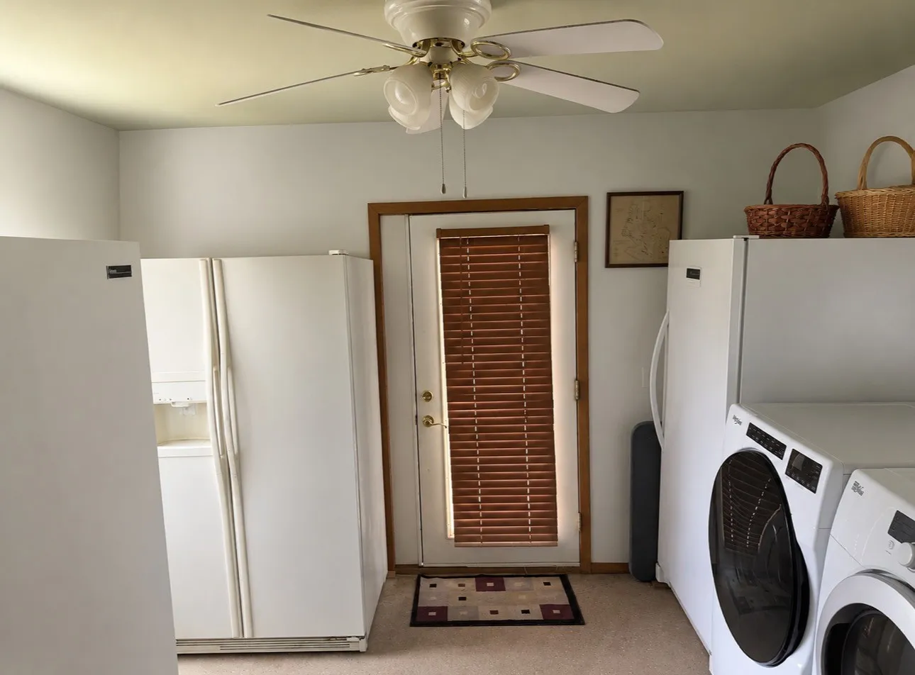 Single Family Residence For Sale in Stephens County , 2993 County Road 265, Breckenridge, Texas 76424, 3 Bedrooms, 4 Bathrooms, Garage spaces, 2,624 Sqft, built in 1966, Price $340,000, mls#21318980, Real Estate Agent in Breckenridge, Homes For Sale in Stephens county, Homes For Sale in Breckenridge, Realtor in Breckenridge Texas, Real Estate Brokerage Independent Realty Texas, Luminita Cordes Realtor
