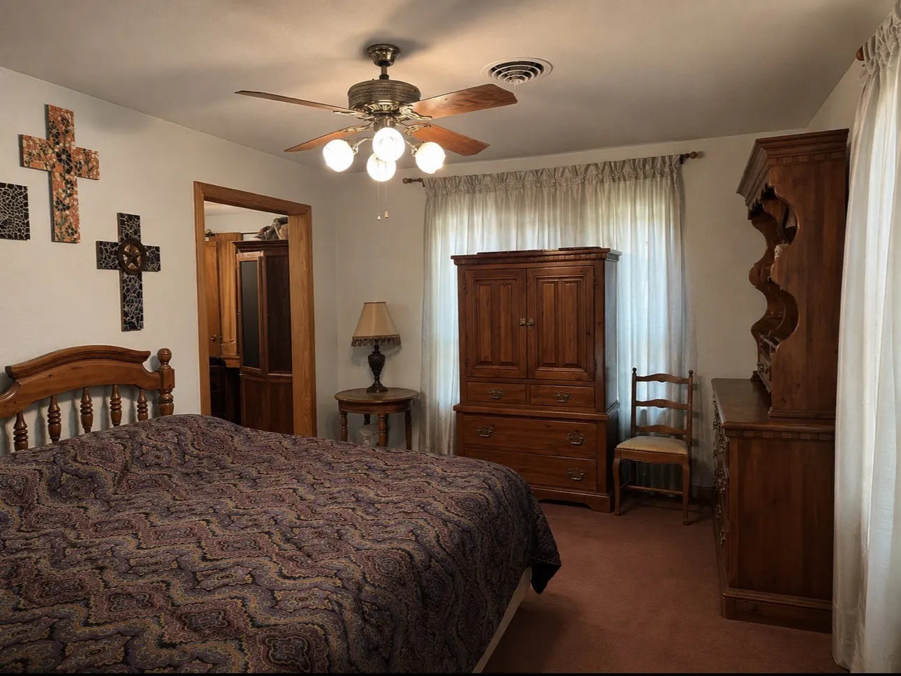 Single Family Residence For Sale in Stephens County , 2993 County Road 265, Breckenridge, Texas 76424, 3 Bedrooms, 4 Bathrooms, Garage spaces, 2,624 Sqft, built in 1966, Price $340,000, mls#21318980, Real Estate Agent in Breckenridge, Homes For Sale in Stephens county, Homes For Sale in Breckenridge, Realtor in Breckenridge Texas, Real Estate Brokerage Independent Realty Texas, Luminita Cordes Realtor