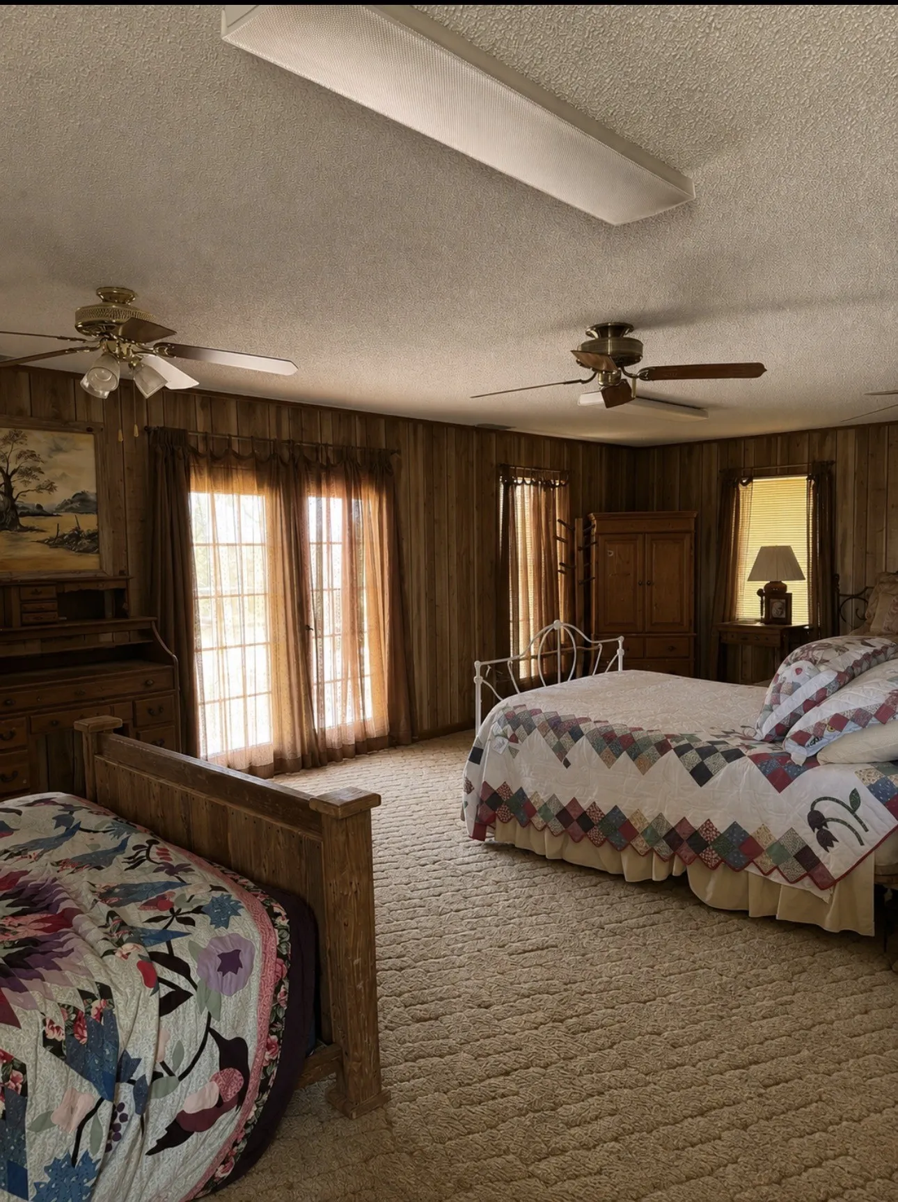 Single Family Residence For Sale in Stephens County , 2993 County Road 265, Breckenridge, Texas 76424, 3 Bedrooms, 4 Bathrooms, Garage spaces, 2,624 Sqft, built in 1966, Price $340,000, mls#21318980, Real Estate Agent in Breckenridge, Homes For Sale in Stephens county, Homes For Sale in Breckenridge, Realtor in Breckenridge Texas, Real Estate Brokerage Independent Realty Texas, Luminita Cordes Realtor